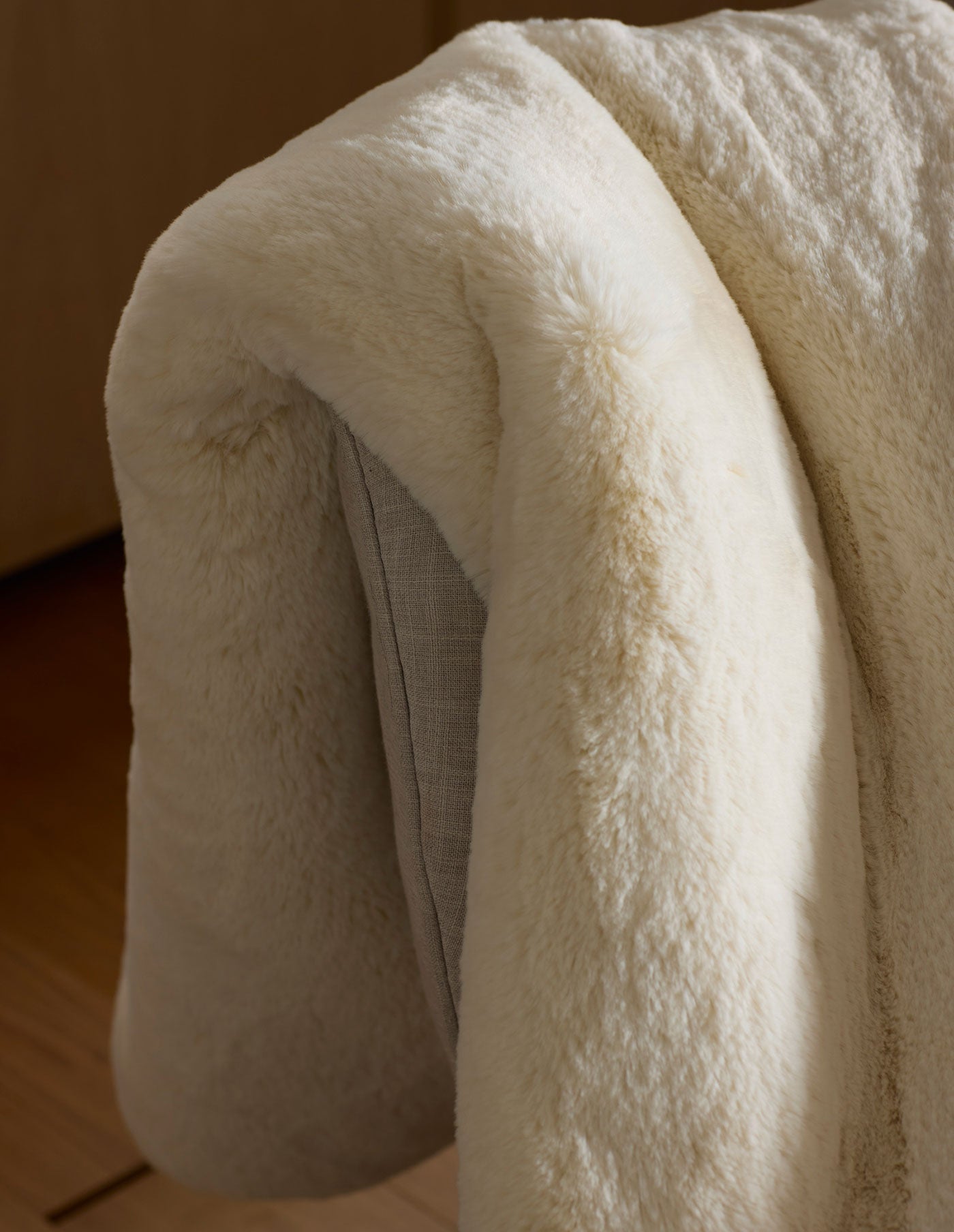 Superplush Cuddle Blanket by Cozy Earth at Shirley Shoppe