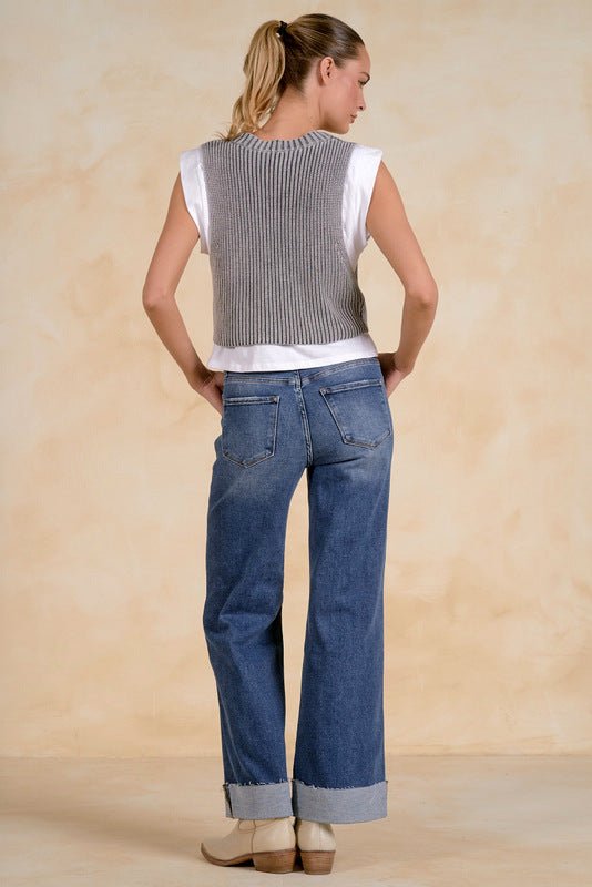 Sydney Top by Elan at Shirley Shoppe