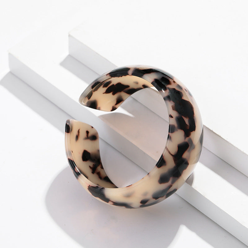 Women's Leopard Print Cellulose Acetate Sheet Open-ended Bracelets