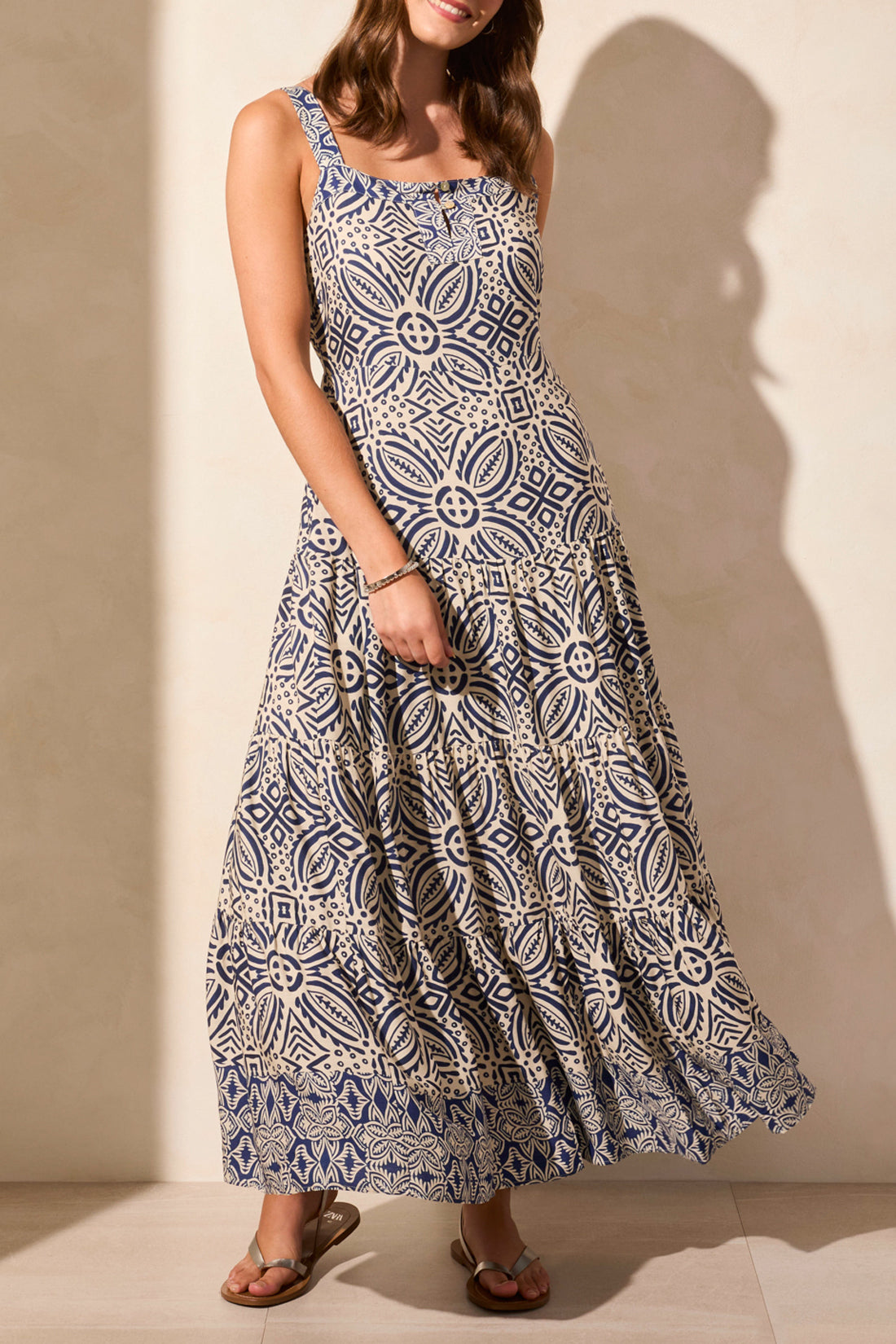 Sleeveless Tiered Maxi Dress