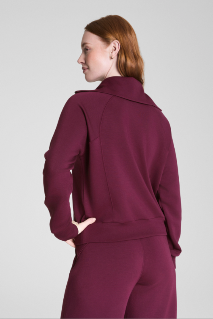 Air Essentials Half Zip