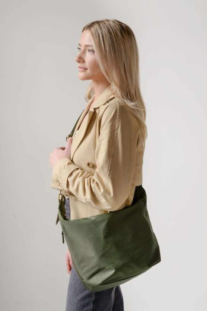 Pine Deb Travel Carry All Crossbody
