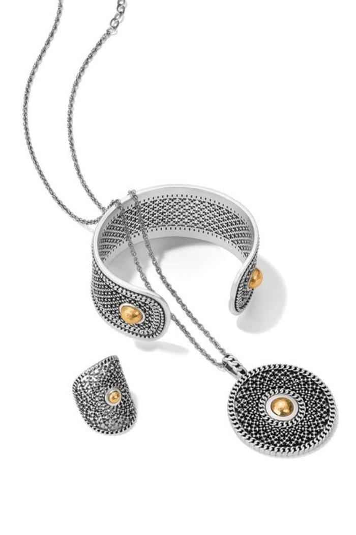 Ferrara Segreta Medallion Necklace
