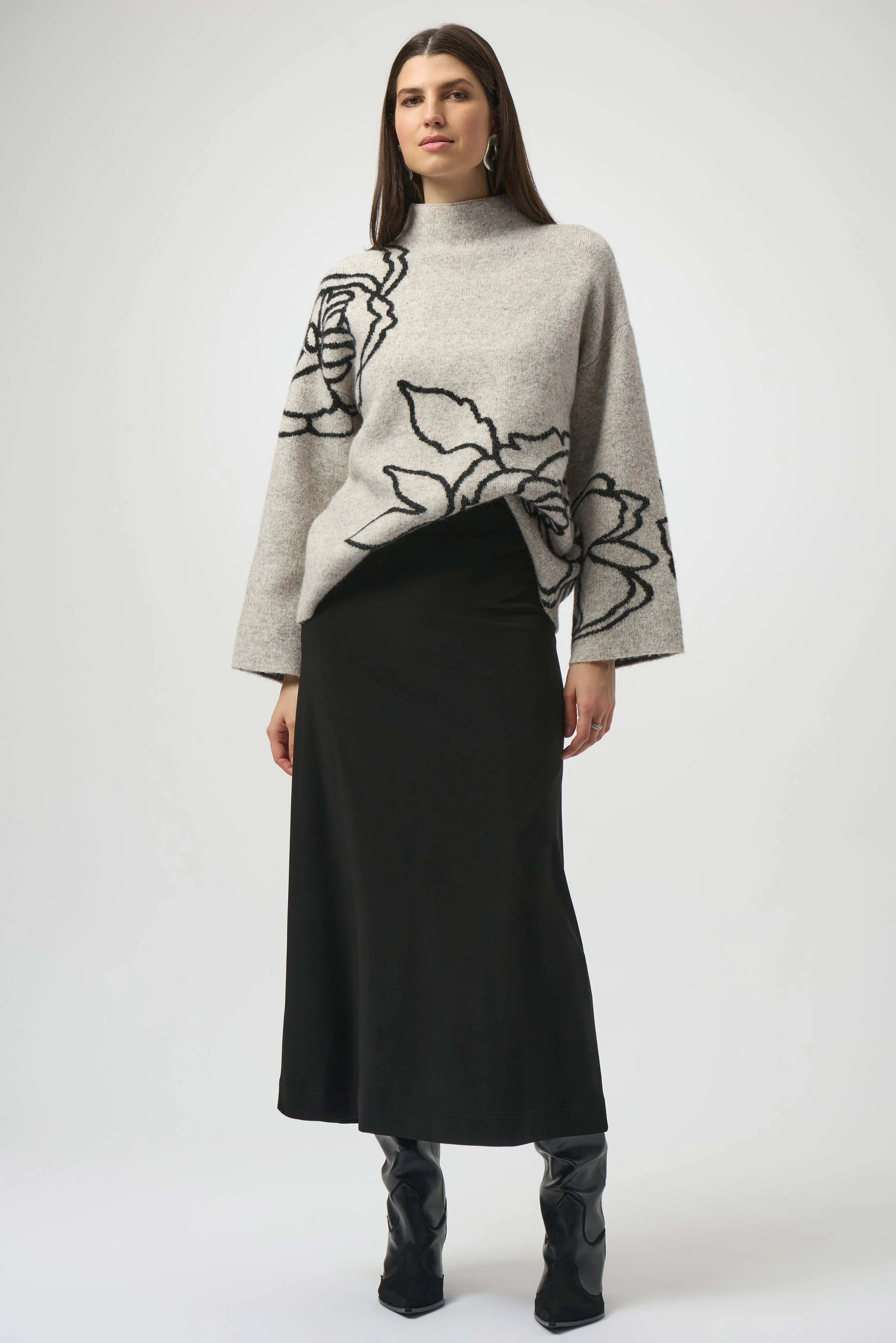 Floral Embroidered Pullover