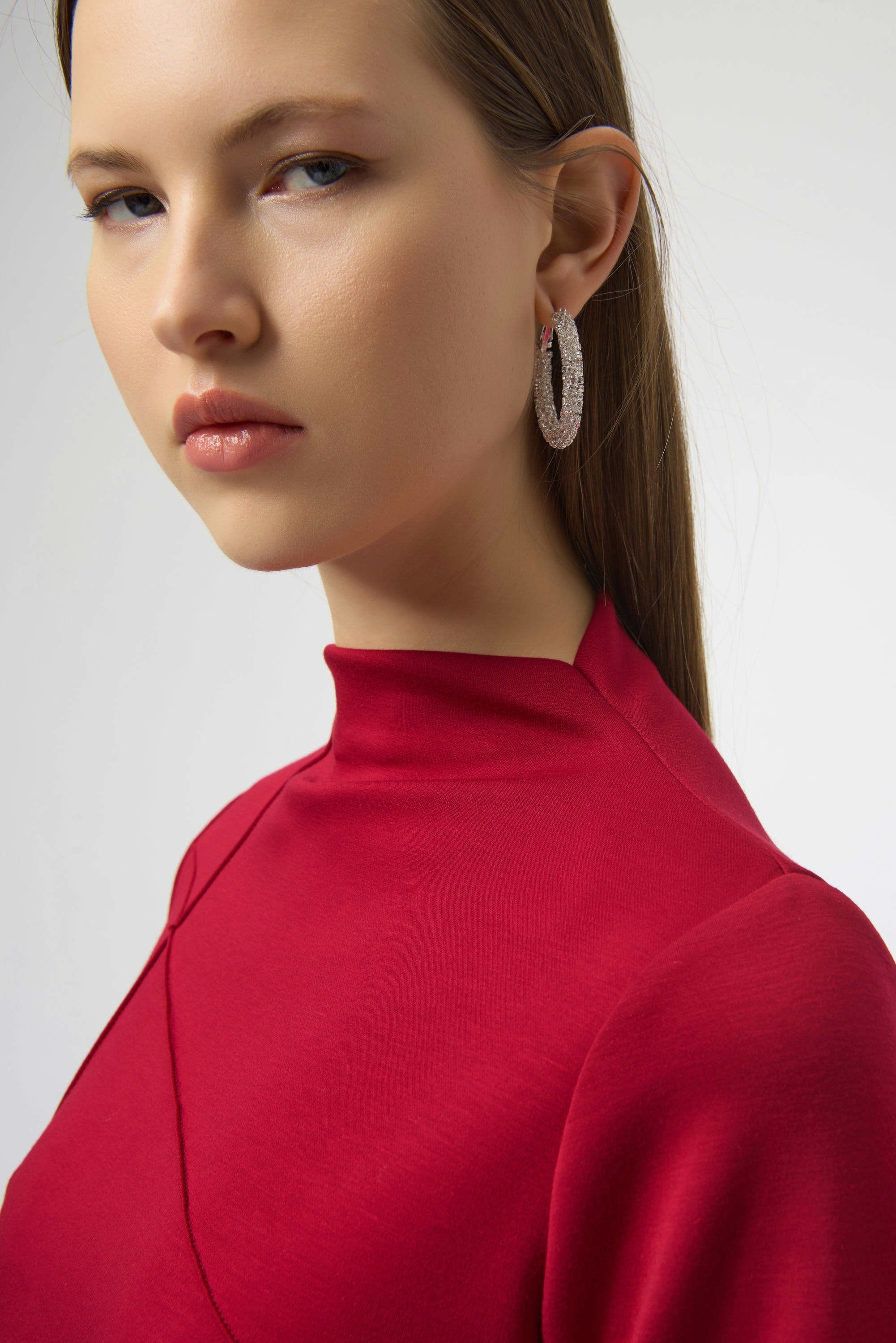High Neck Pullover