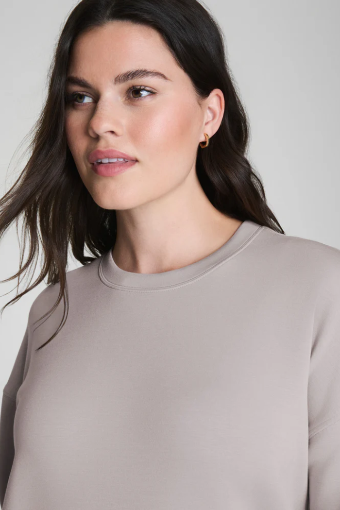 Sweatshirt Women crewneck long sleeve drop shoulder