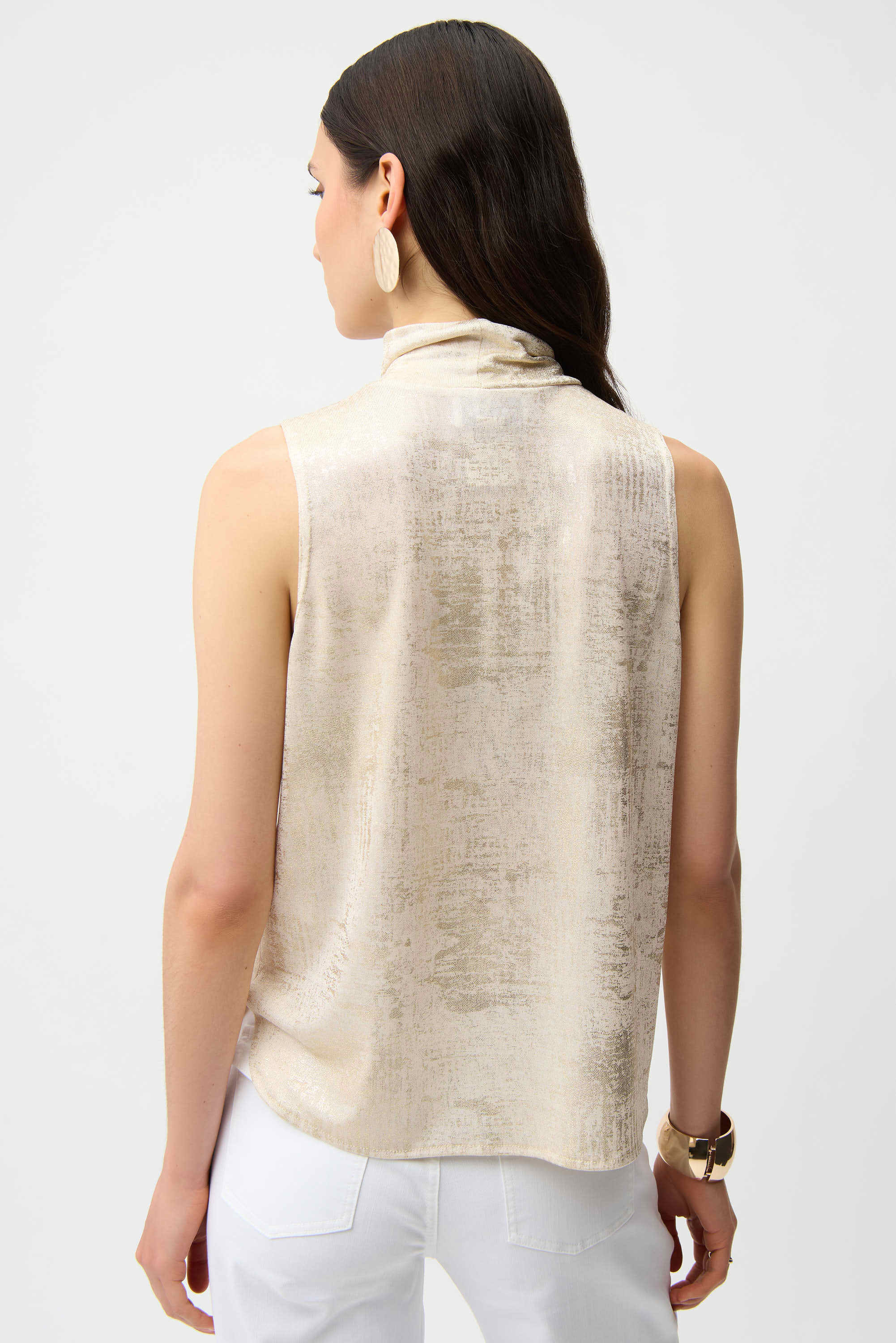 Foiled Knit Straight Sleeveless Top