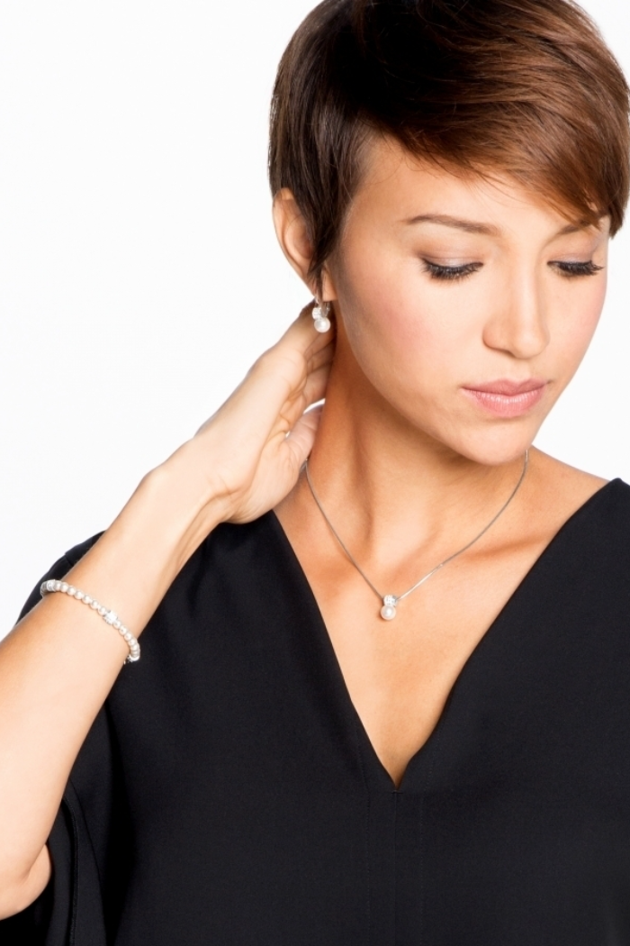 Meridian Petite Pearl Necklace