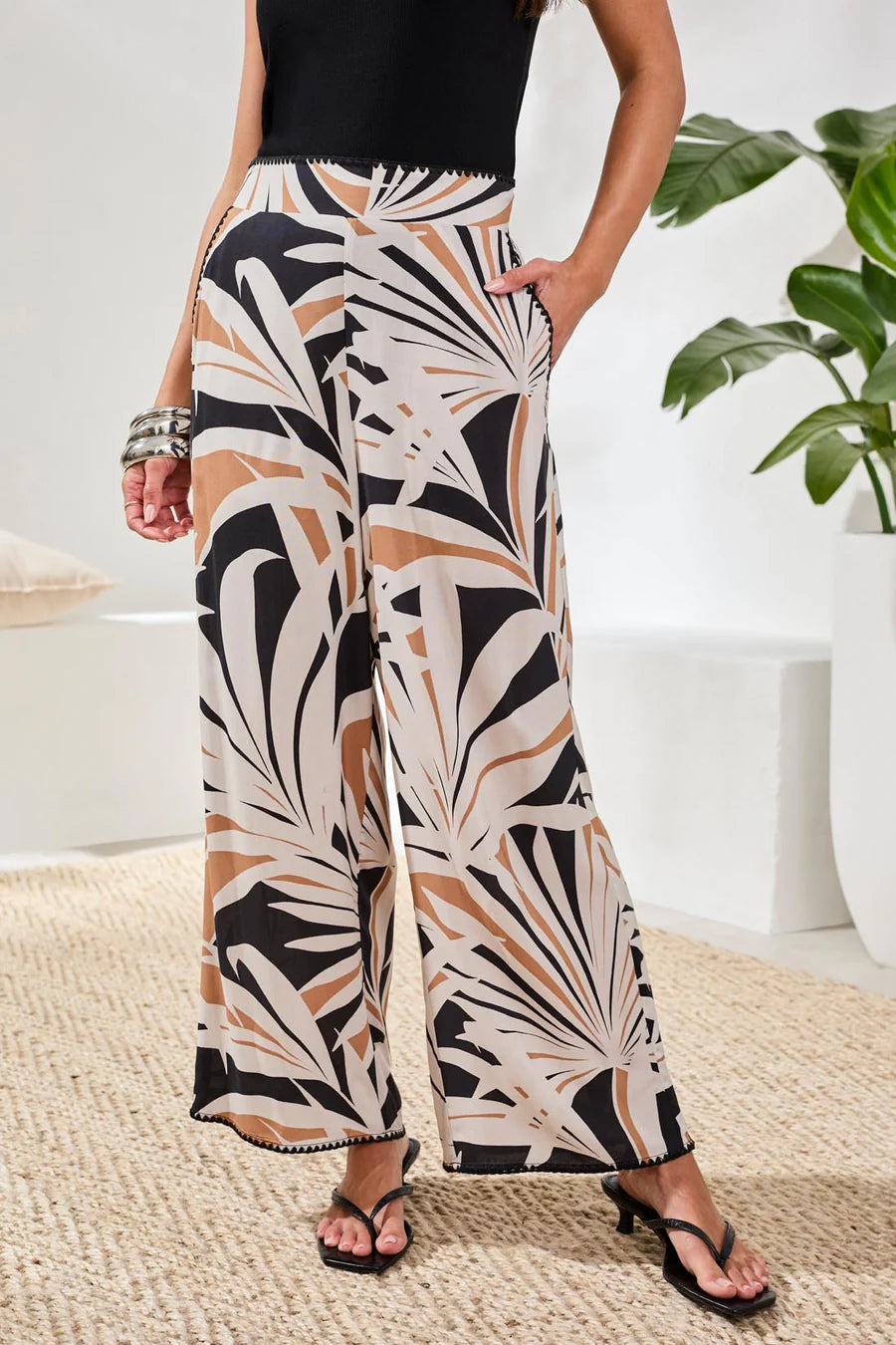 Pull On Pattern Capri with Black Embroidery Trim
