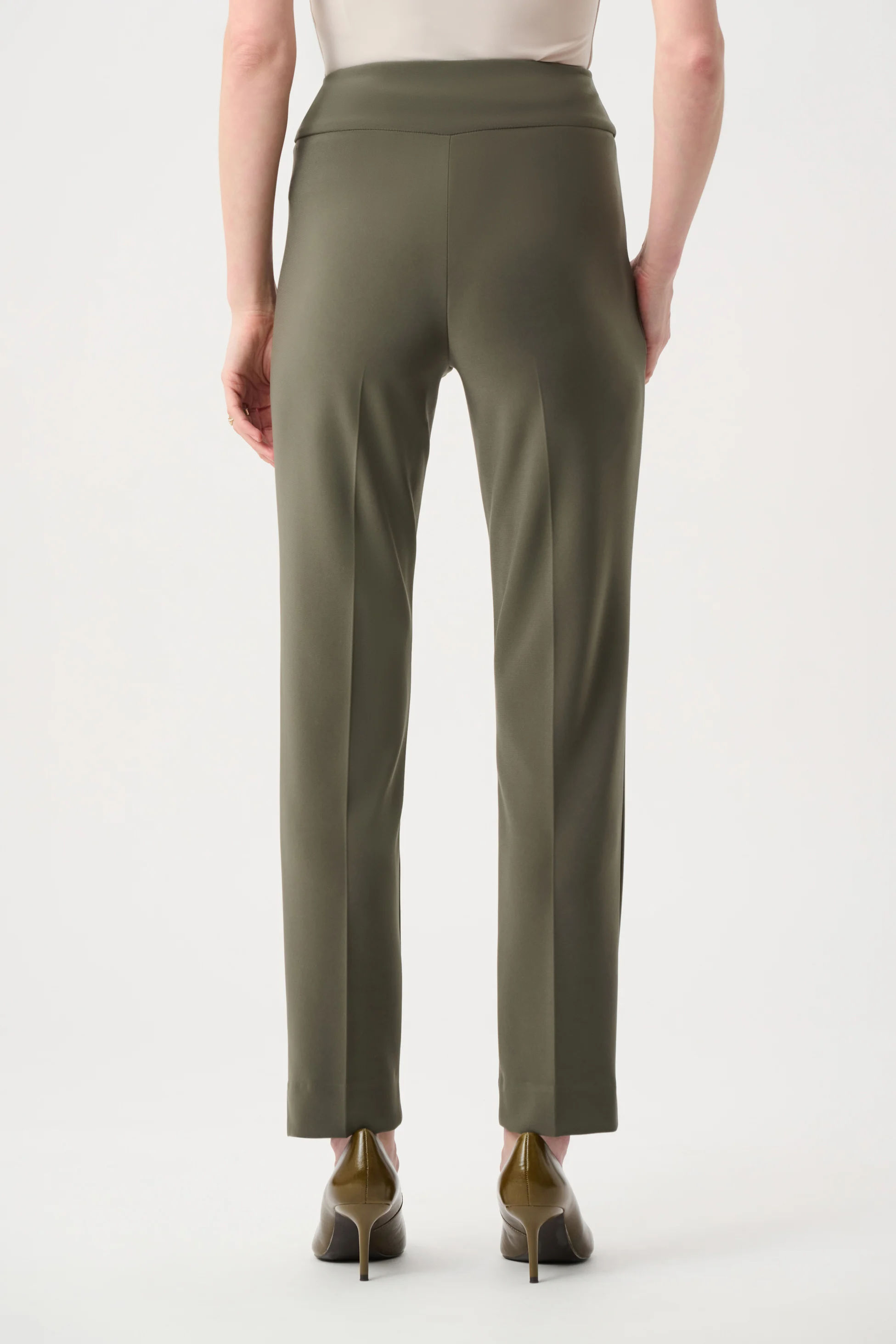 Classic Tailored Slim Pants