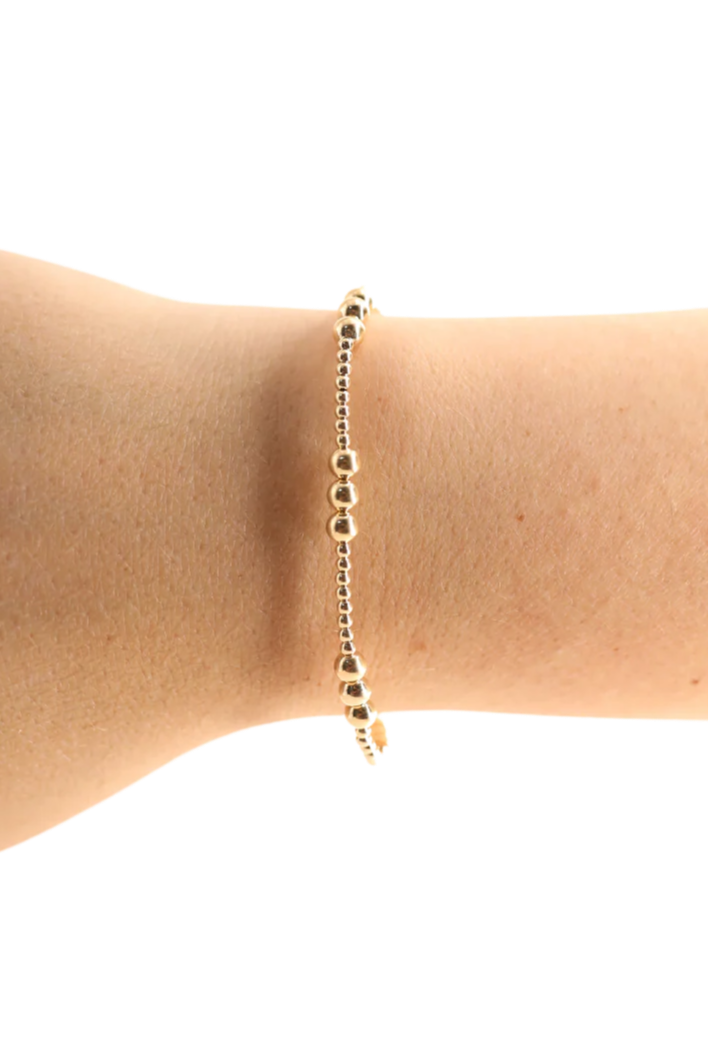 ILY Bracelet in Gold