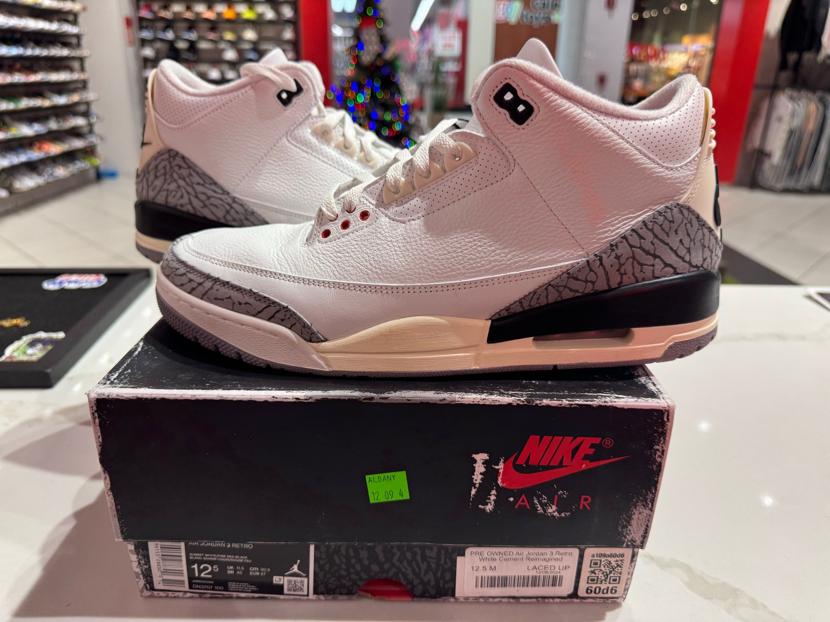 PRE OWNED Air Jordan 3 Retro White Cement Reimagined