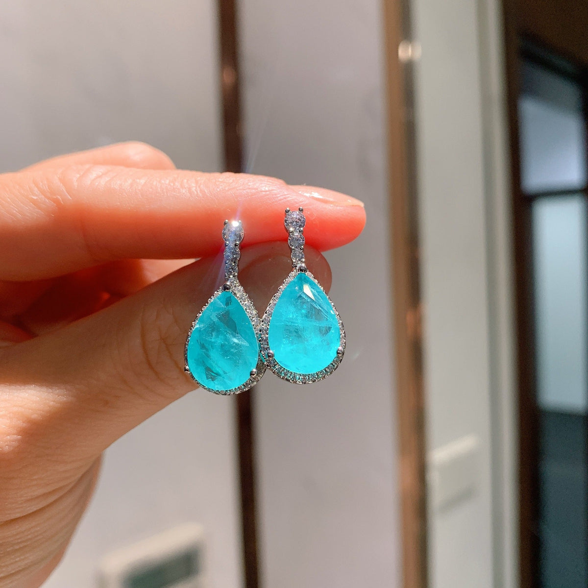 Classy Sheng Colored Gems Simulation Paraiba Jewelry Set