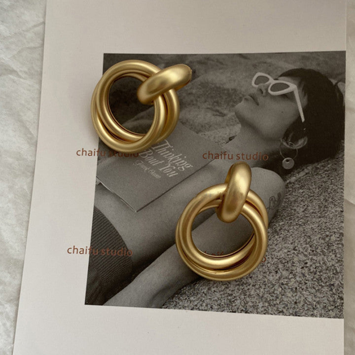 Sier Needle Vintage Golden Geometric Circle Minority Earrings