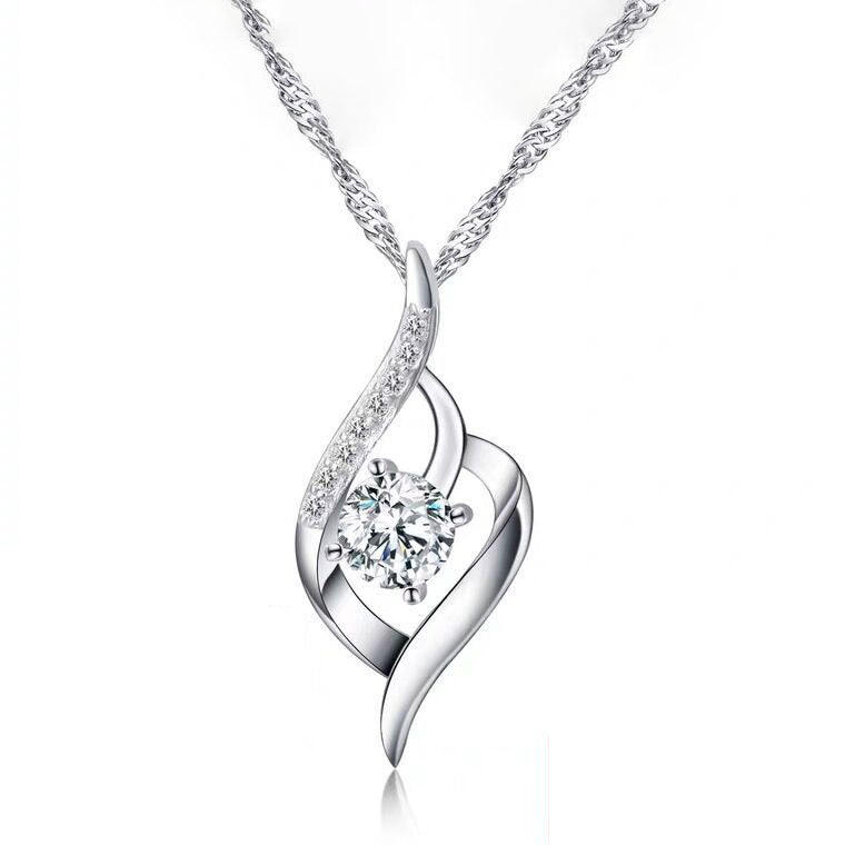 Soft Fashion Inlaid Love Zircon Female Plated Necklaces