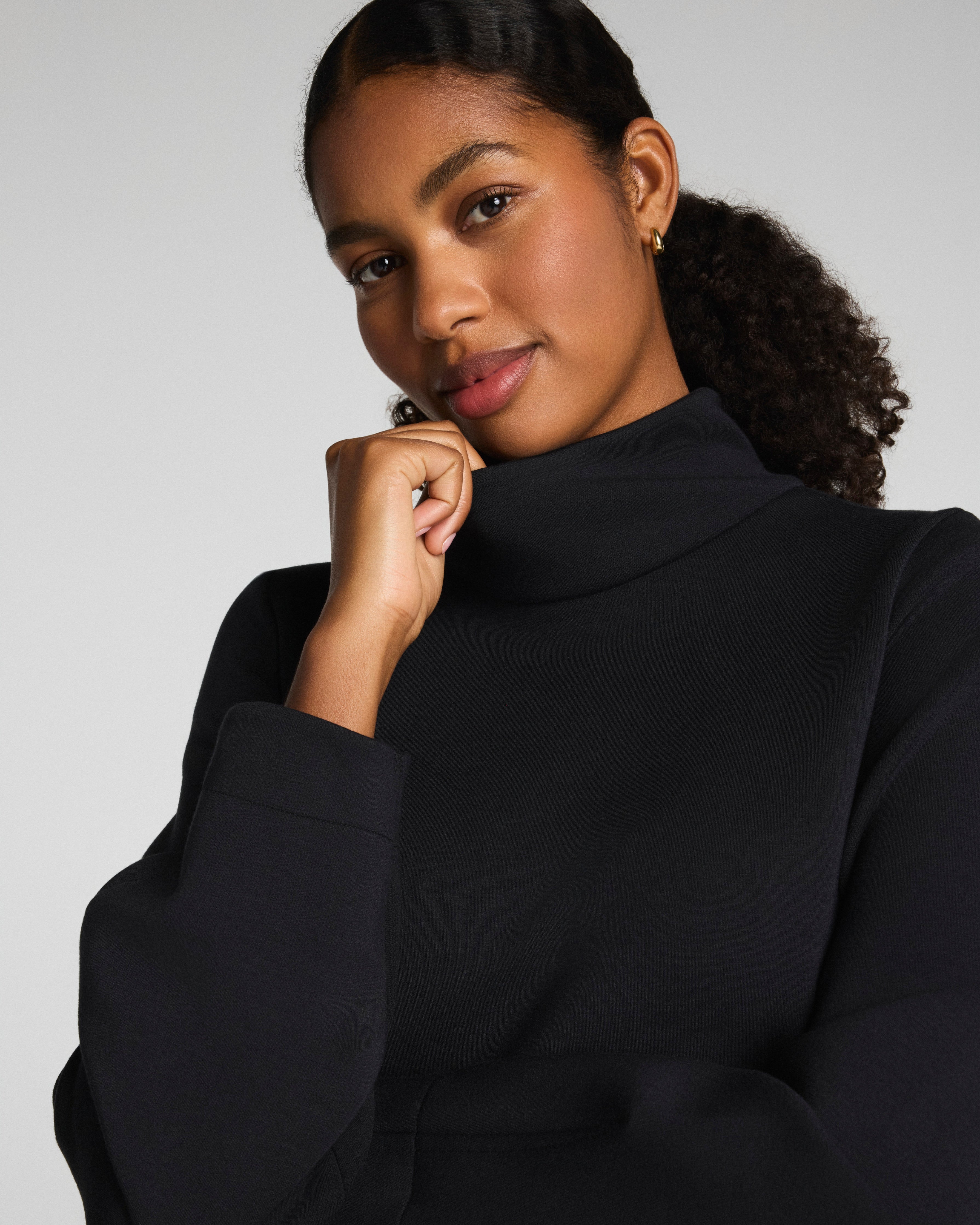 SPANX AirEssentials® Luxe Turtleneck | Very Black