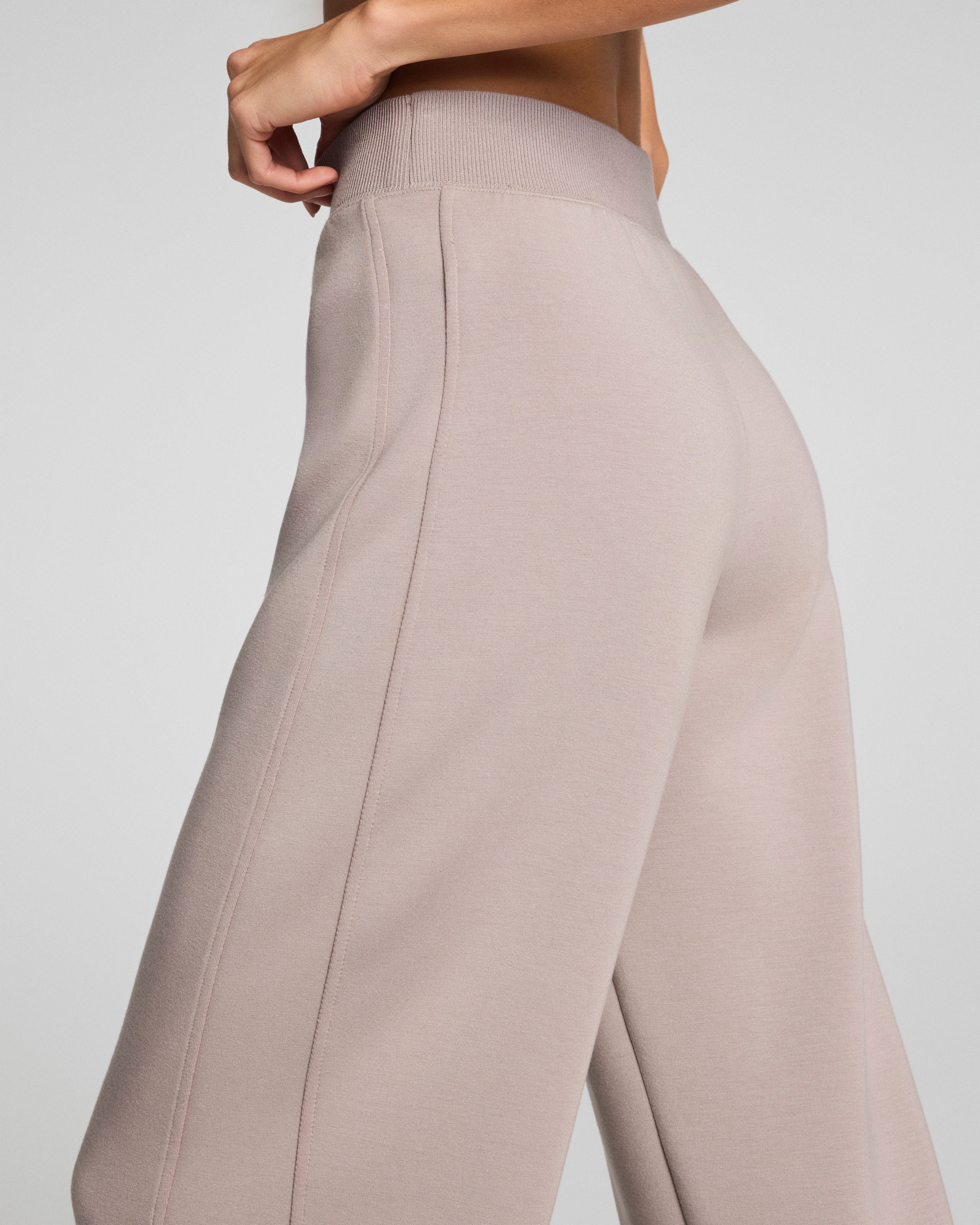 SPANX AirEssentials® Luxe Barrel Leg Pant | Coastal Fog
