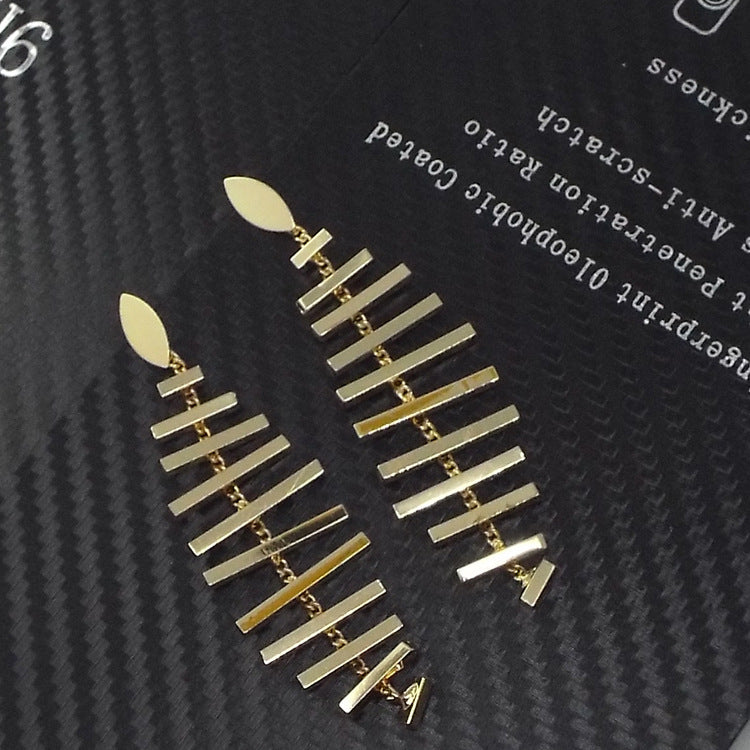 Style Fashionable Artistic Temperamental Fishbone Long Stud Earrings
