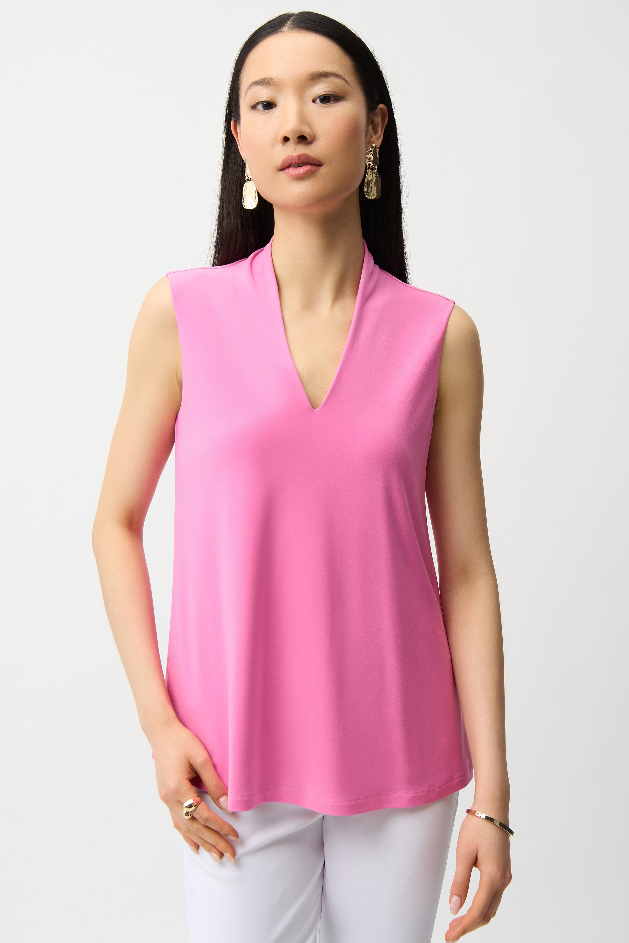 Joseph Ribkoff Sleeveless Trapeze Top With V-neckline Style 261229