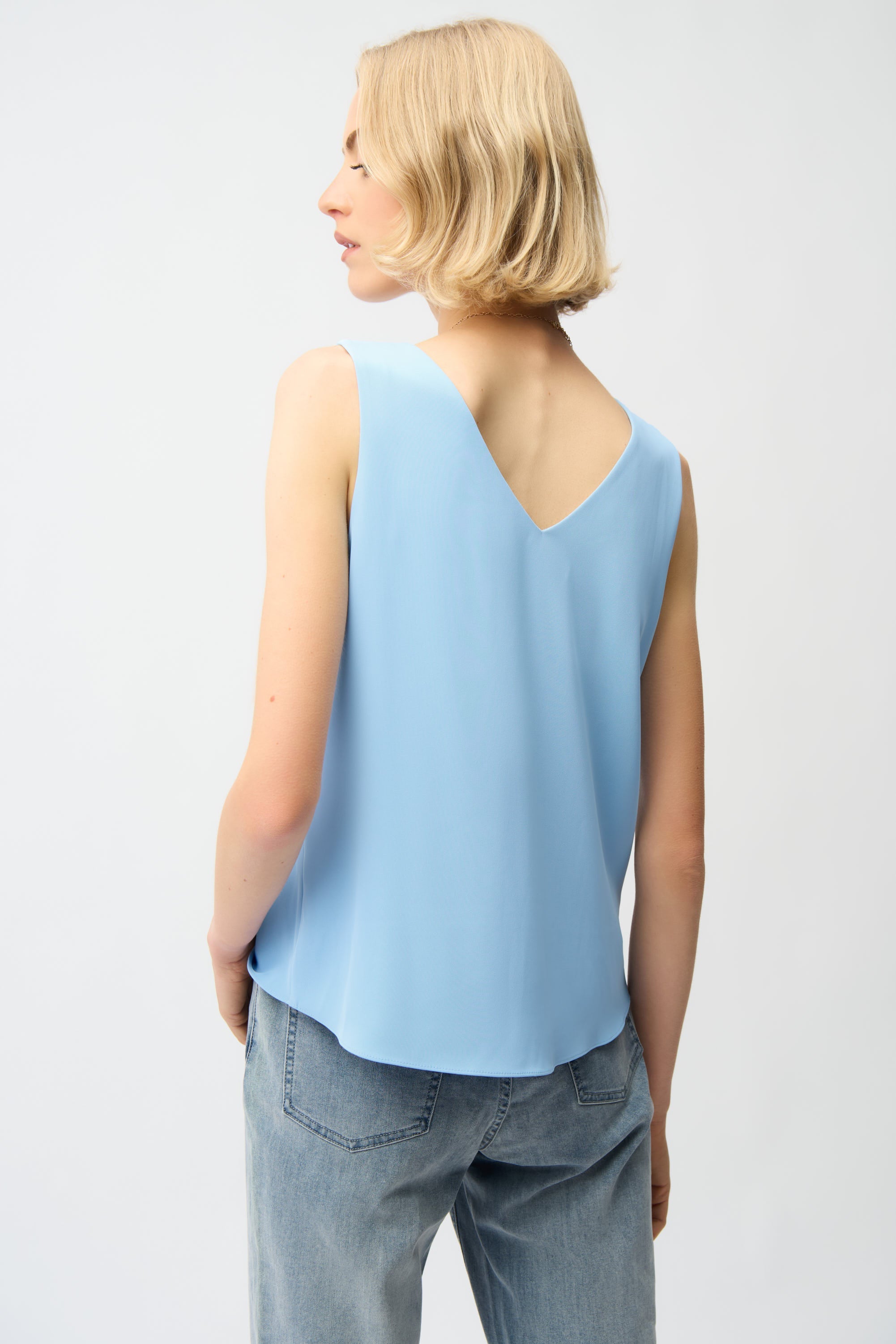 Joseph Ribkoff Sleeveless Straight Top With V-neckline Style 261248