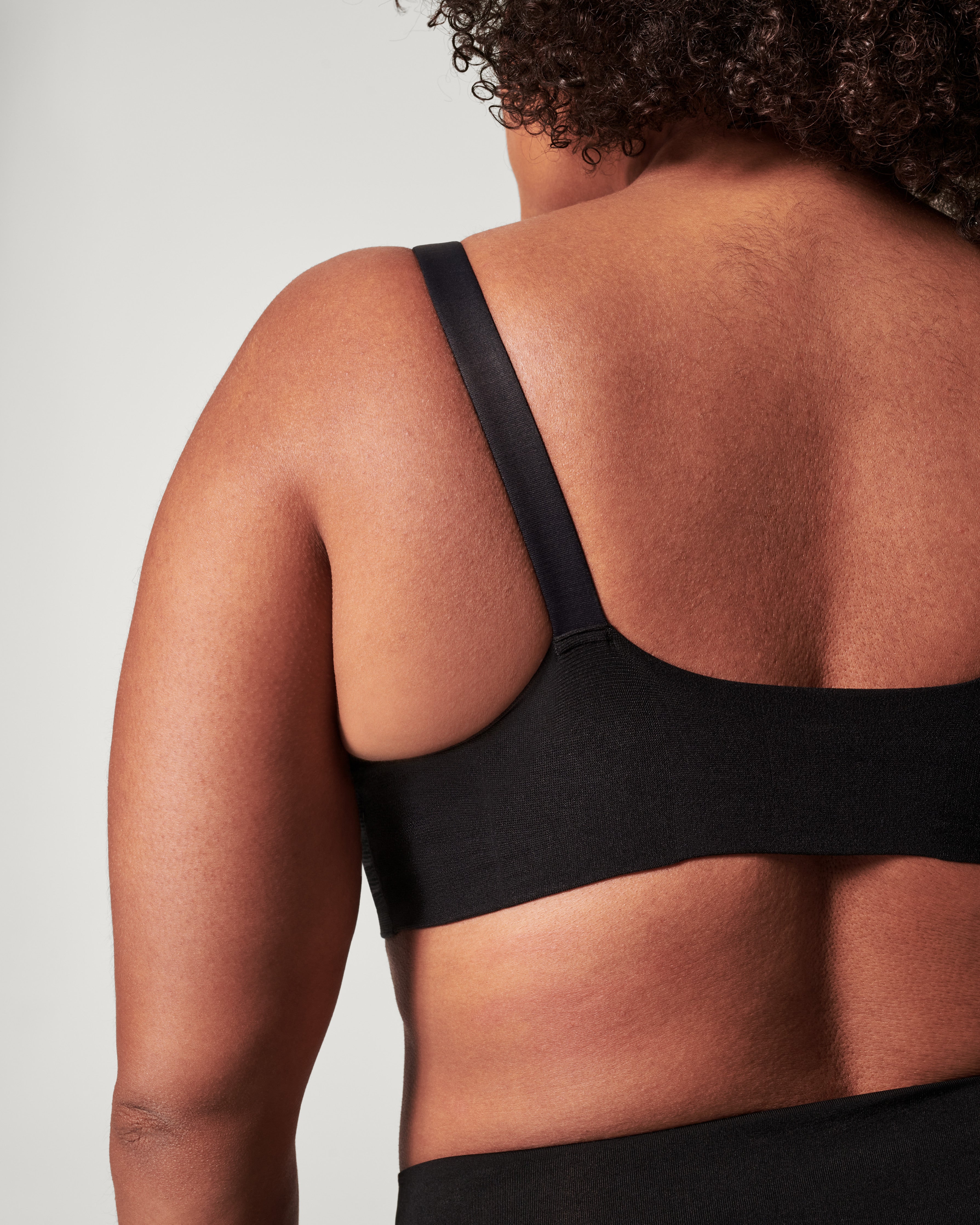 SPANXsmooth™ Bra-llelujah!® Adjustable Full Coverage Bra | Very Black