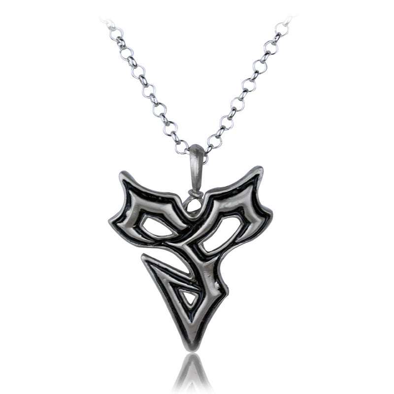 Glamorous Versatile Wolf Head Claude Triangle Necklaces