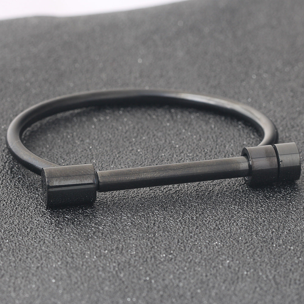 Fashion Three-color Stainless Steel Horseshoe Titanium Word Bracelet