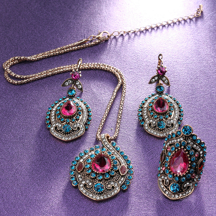 Vintage Bohemian Bridal Crystal Wedding Source Jewelry Set