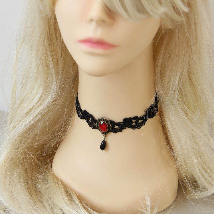 Summer Fashion Lace Clavicle Chain Fake Necklace