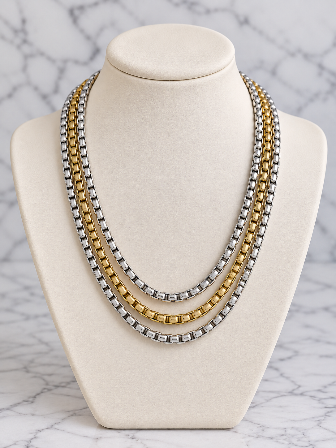 Aliza two tones necklace