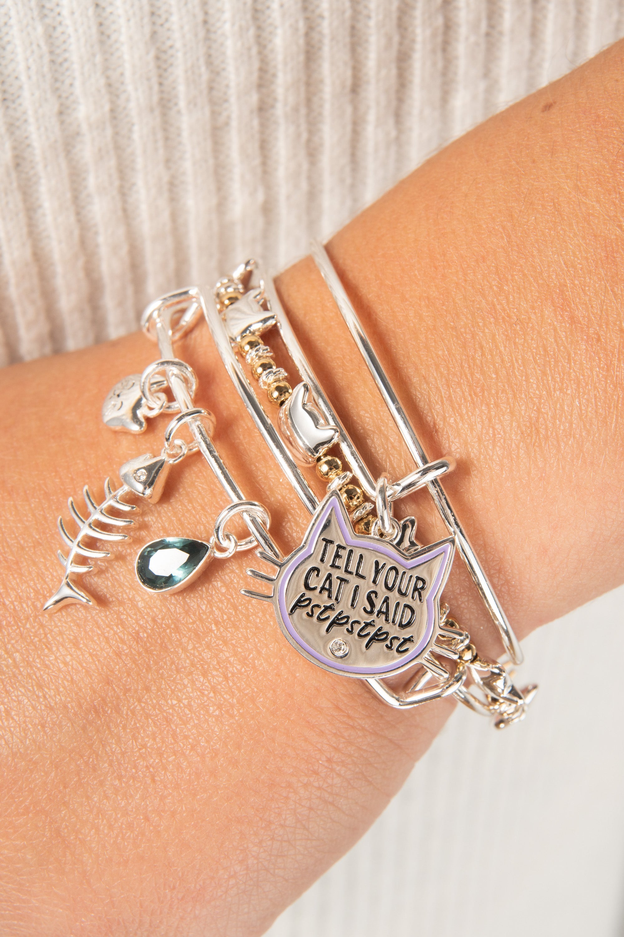 Fish Bone Cat Bangle