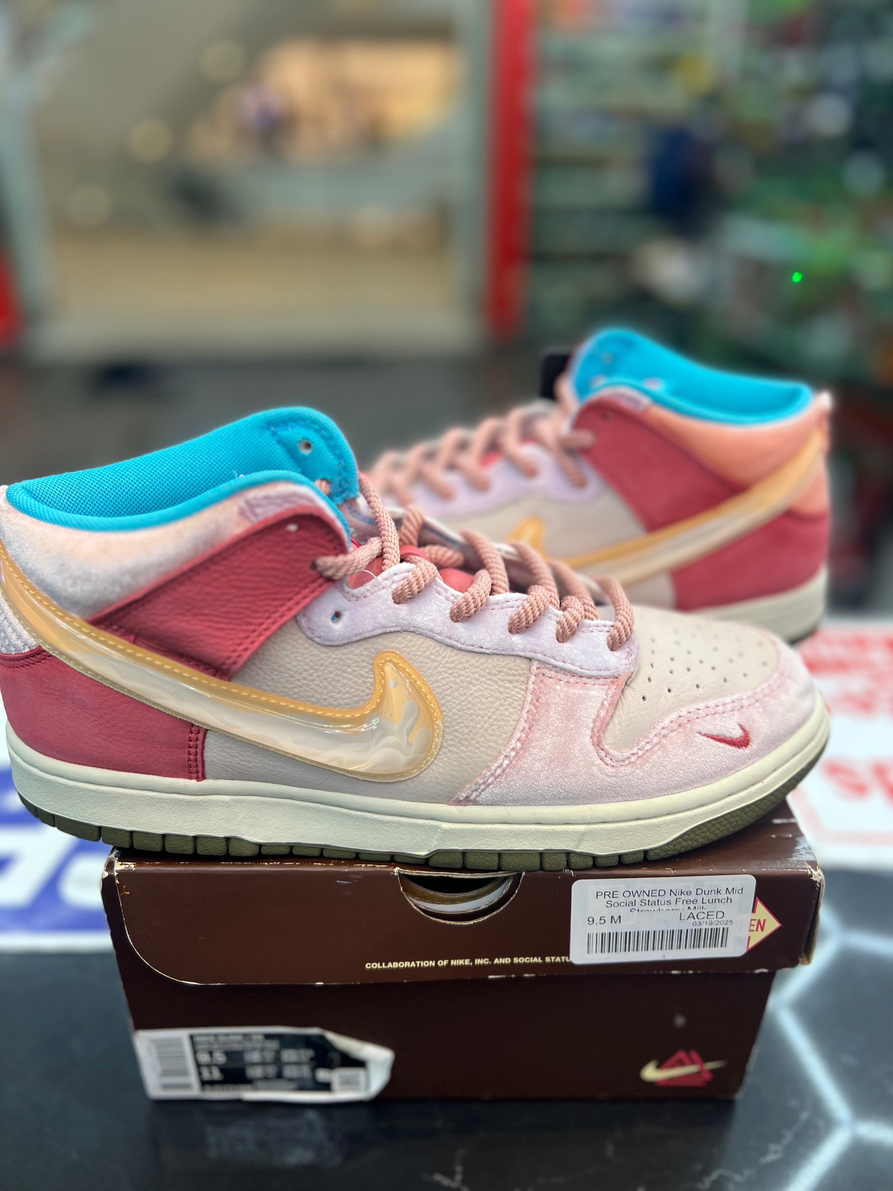 PRE OWNED Nike Dunk Mid Social Status Free Lunch Strawberry Milk