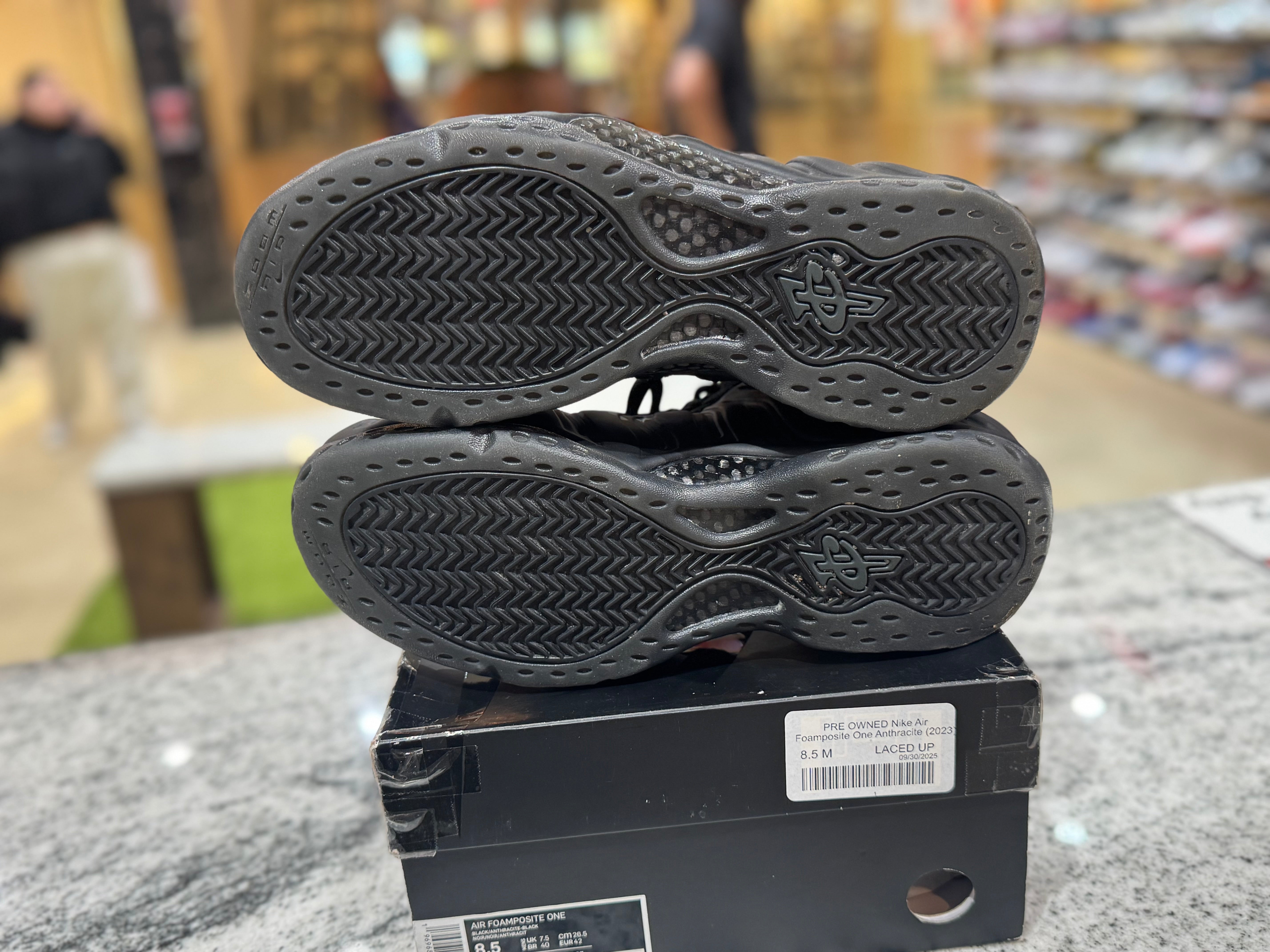 PRE OWNED Nike Air Foamposite One Anthracite (2023)