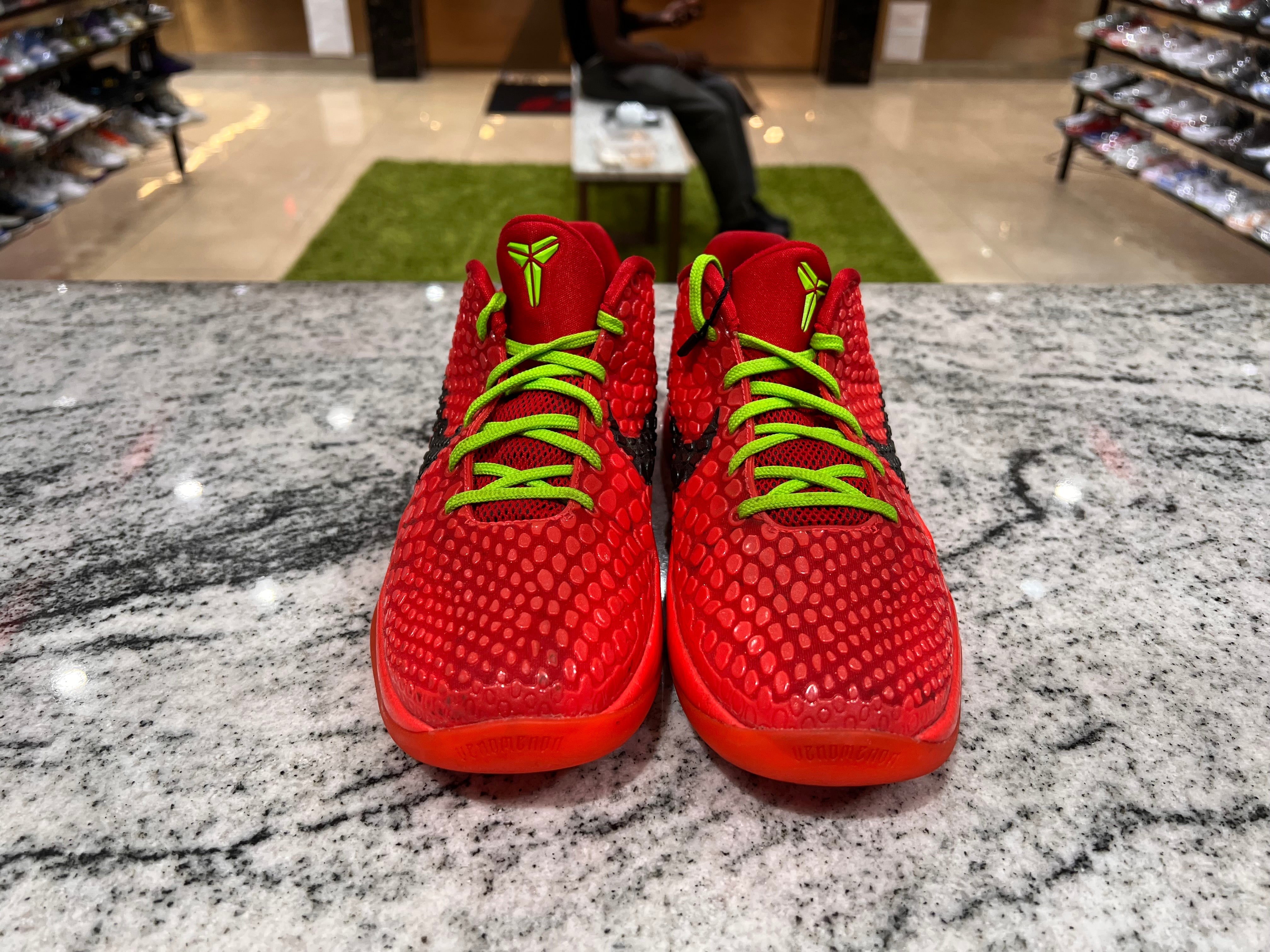 PRE OWNED Nike Kobe 6 Protro Reverse Grinch (GS)