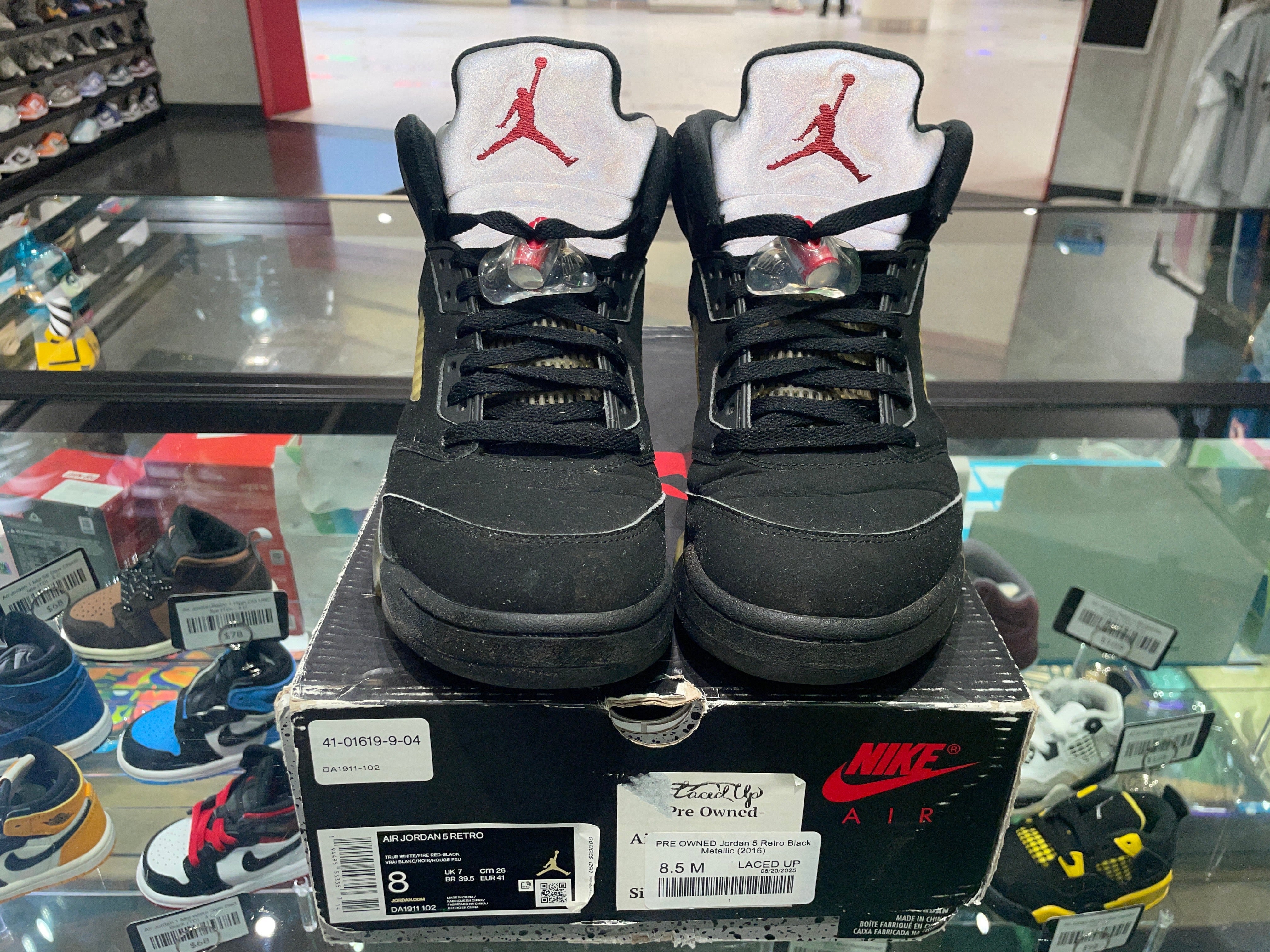 PRE OWNED Jordan 5 Retro Black Metallic (2016)