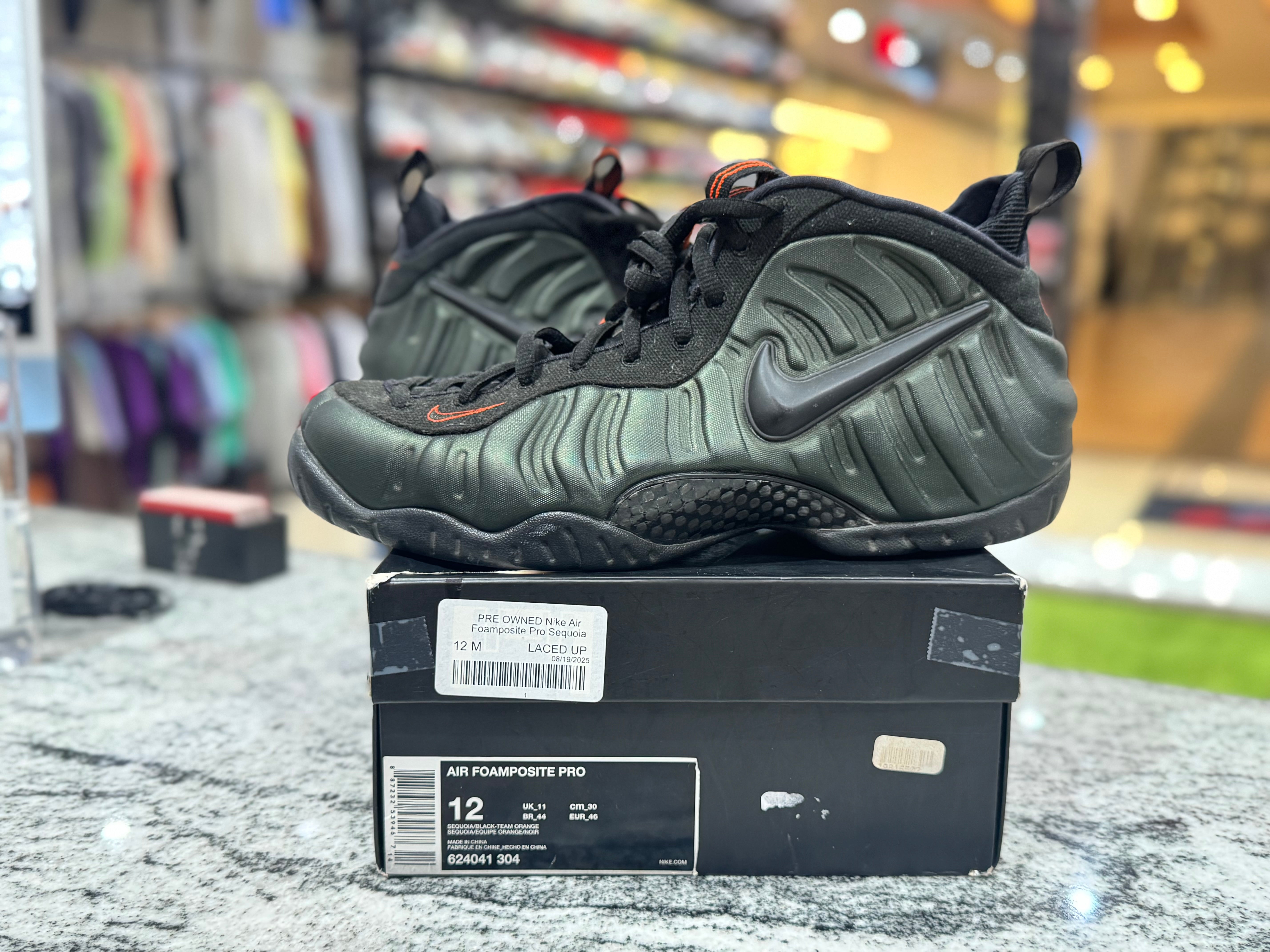 PRE OWNED Nike Air Foamposite Pro Sequoia