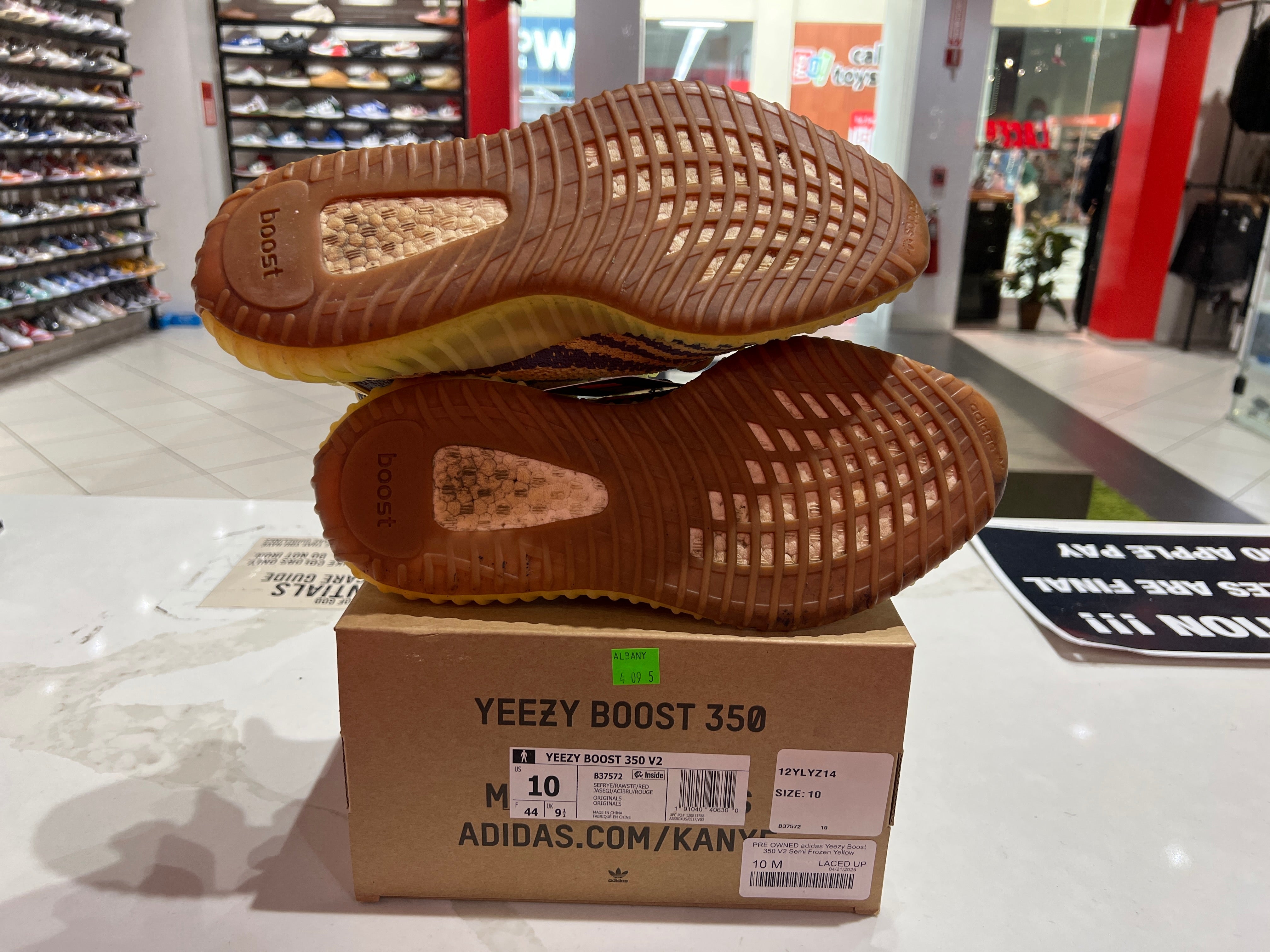 PRE OWNED adidas Yeezy Boost 350 V2 Semi Frozen Yellow