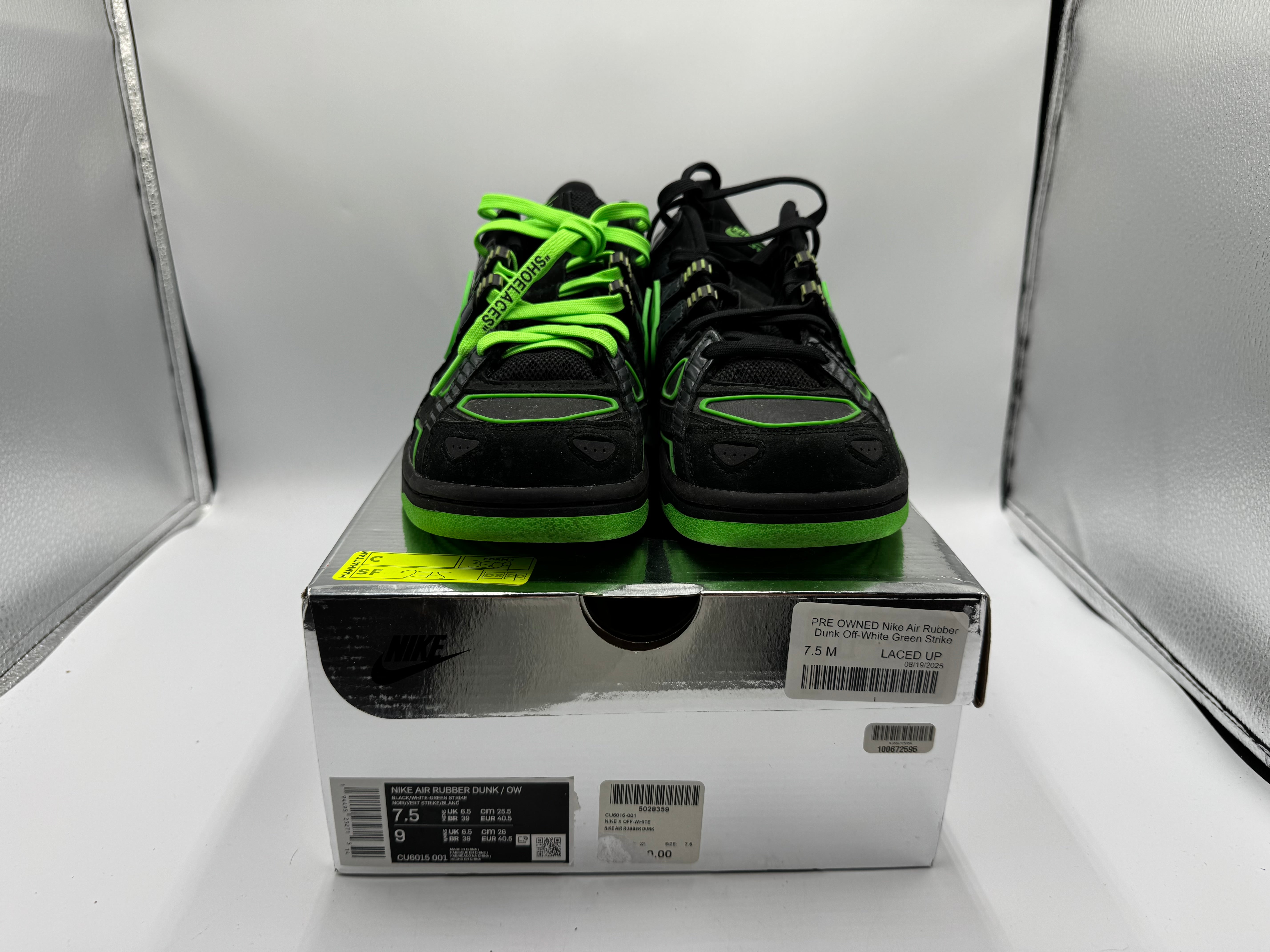 PRE OWNED Nike Air Rubber Dunk Off-White Green Strike