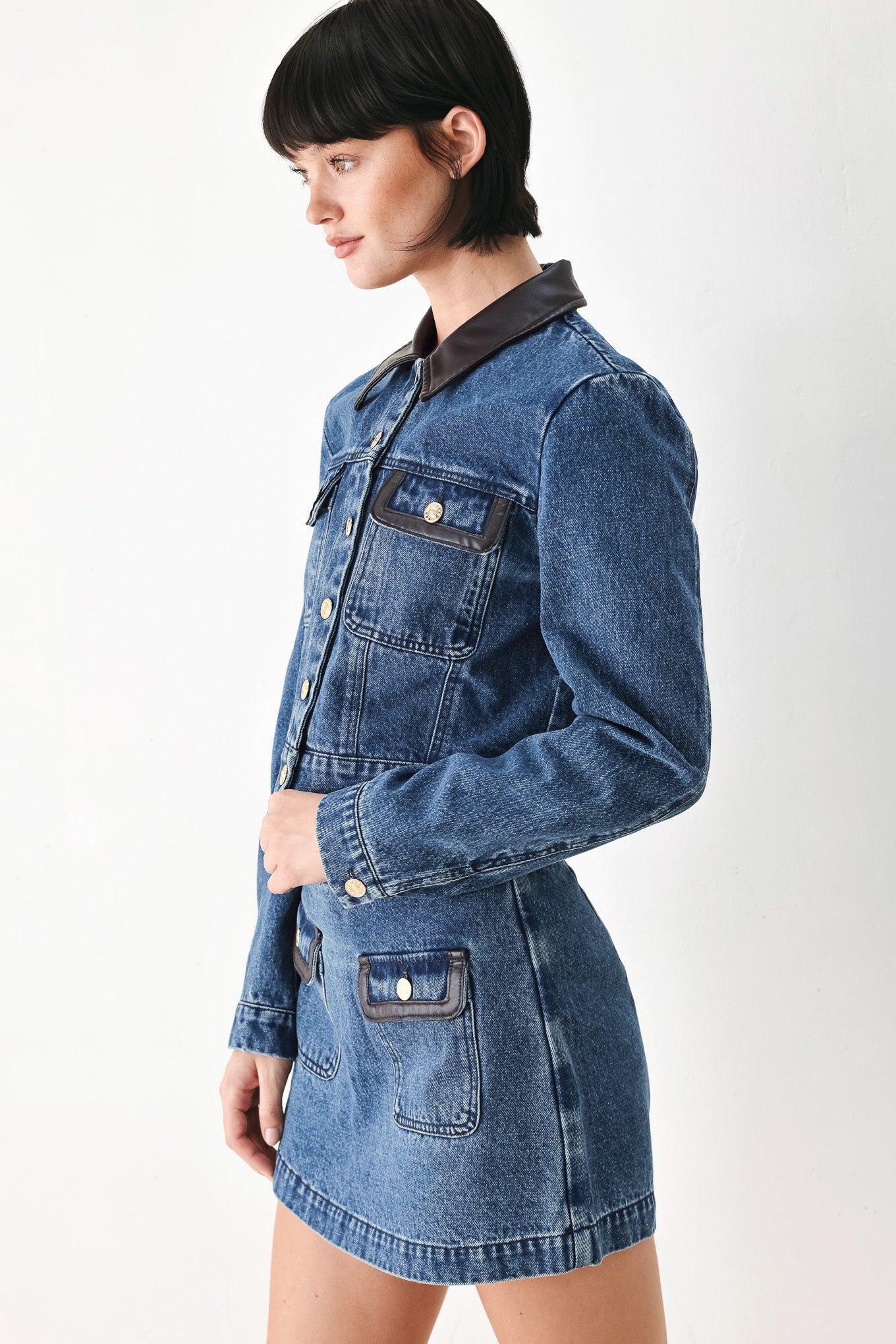 VINTAGE DENIM RENDEZVOUS DENIM CROP JACKET