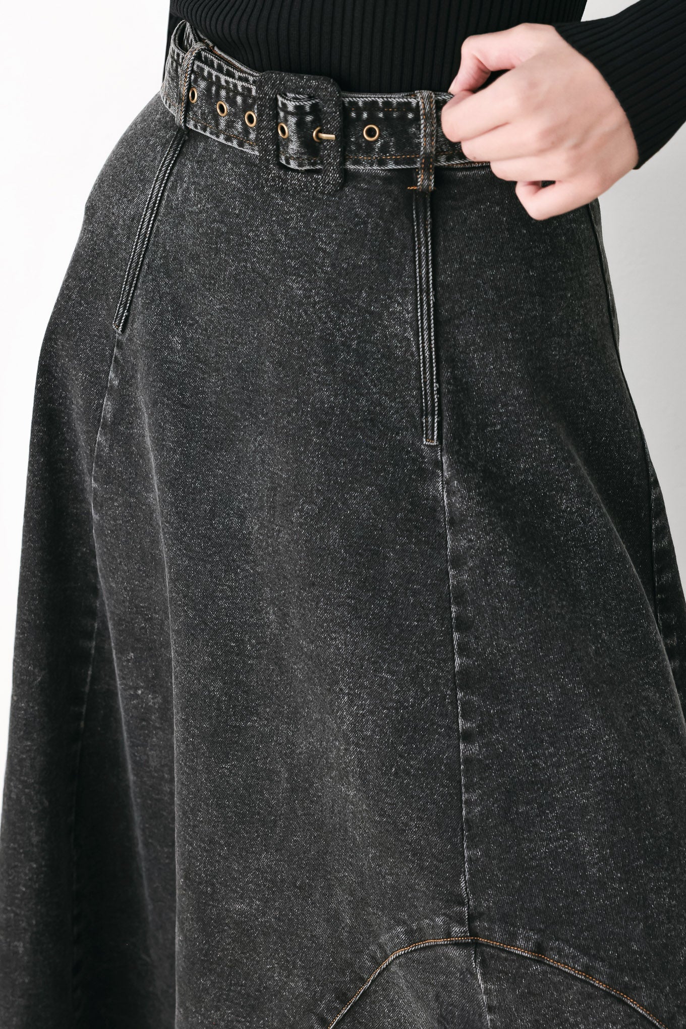 SHADOW STITCH ROMANCE DENIM MIDI SKIRT