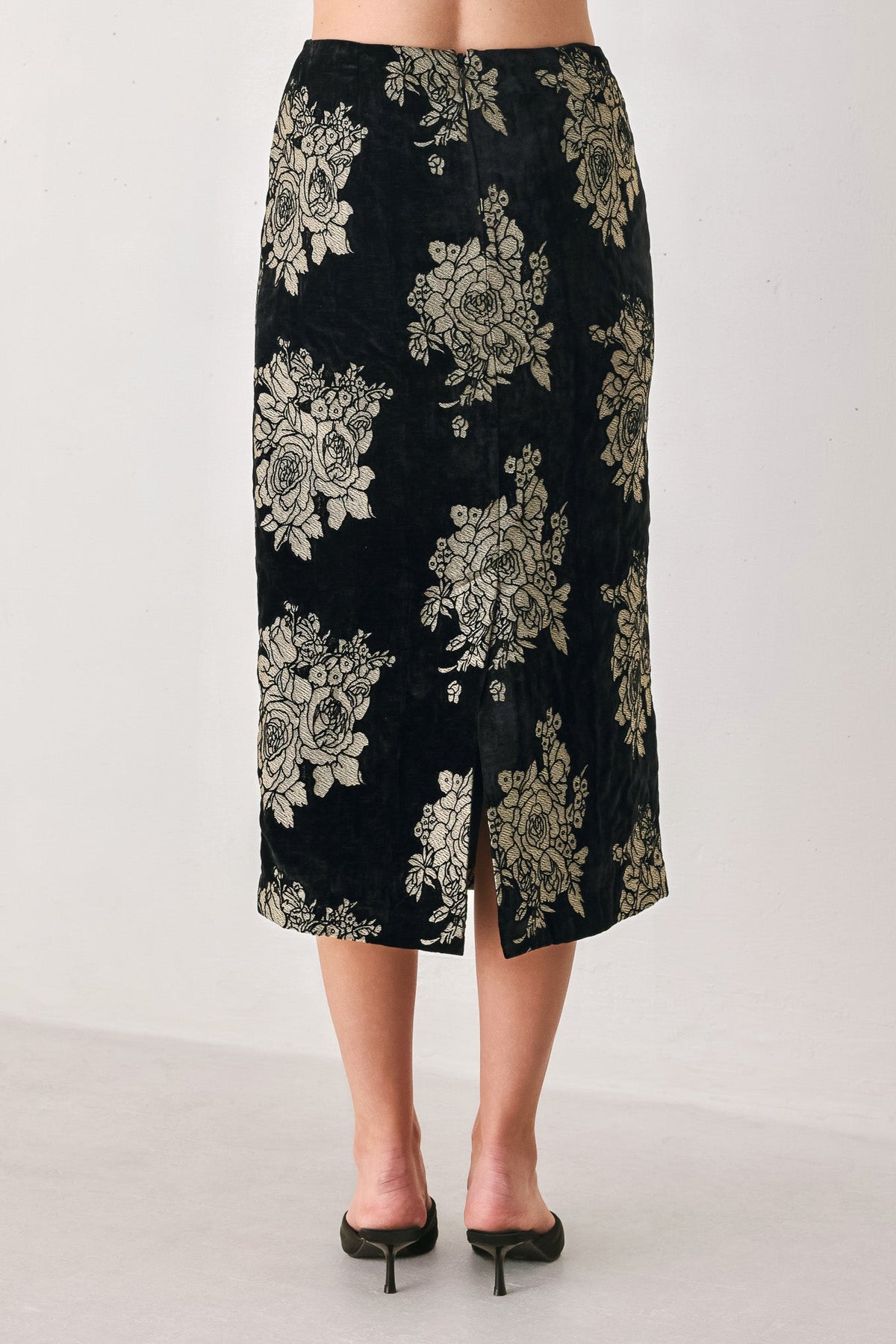 GILDED VELVET BLACK/GOLD JACQUARD MIDI SKIRT