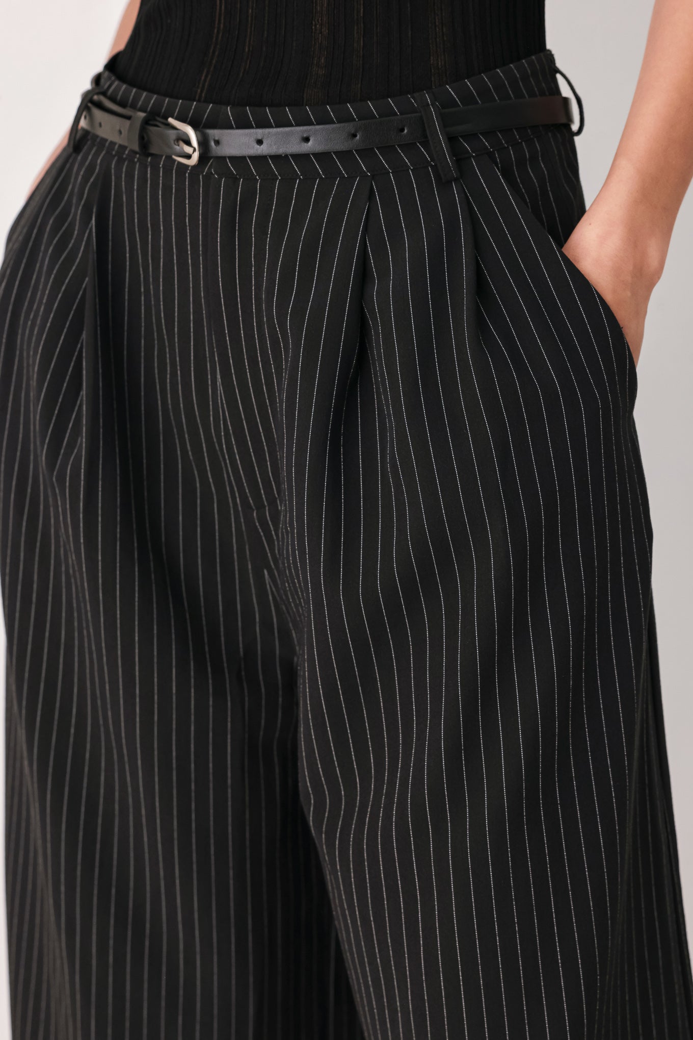 PARK AVENUE PINSTRIPE WOVEN CULOTTE PANTS
