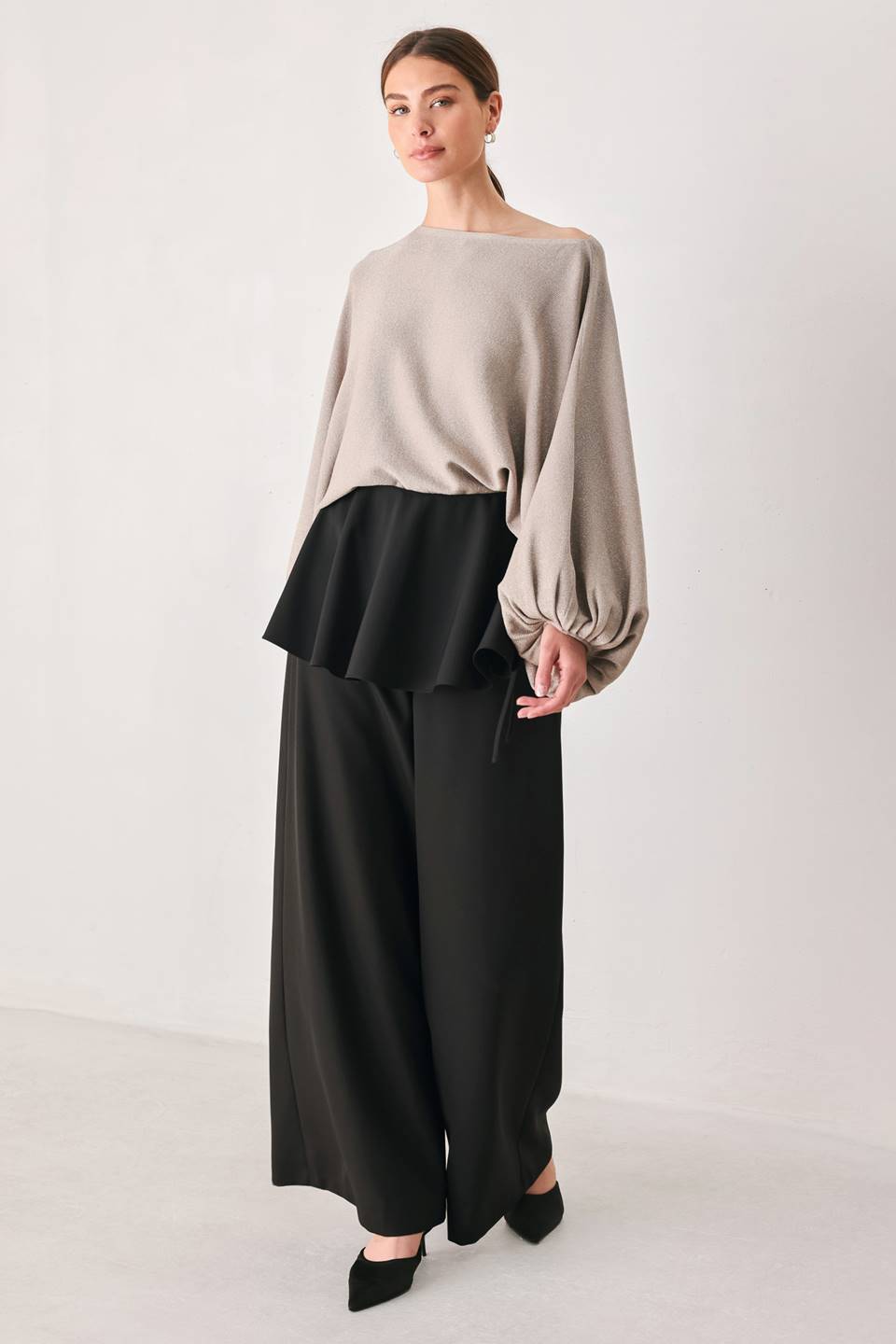 TAUPE SHIMMER METALLIC TAUPE BATWING SWEATER TOP