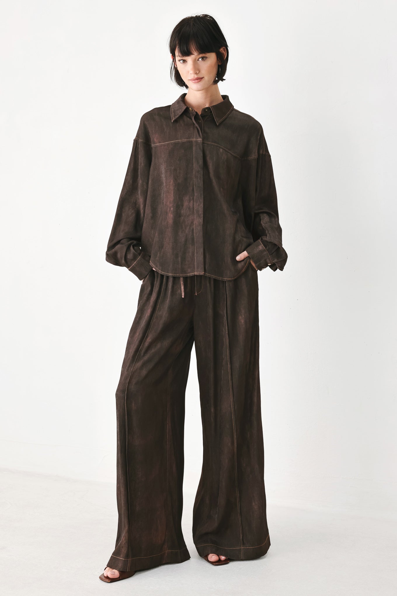 SABLE LOUNGE WOVEN TOP
