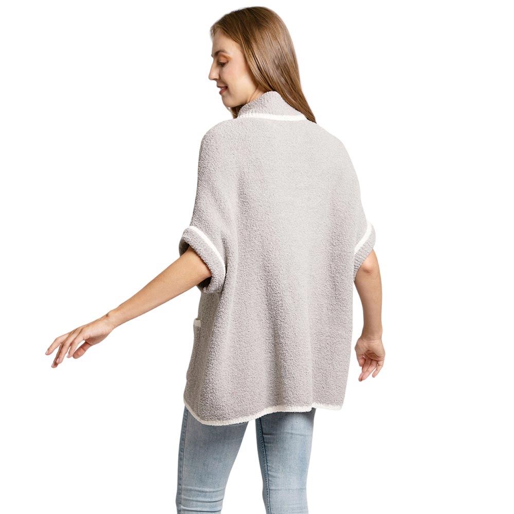Colored Edge Front Pockets Zipper Cape Ruana Jacket