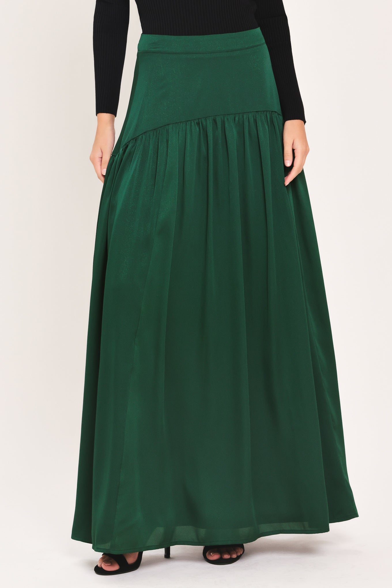 FOREST POISE HUNTER GREEN DROP-WAIST TIERED MAXI SKIRT