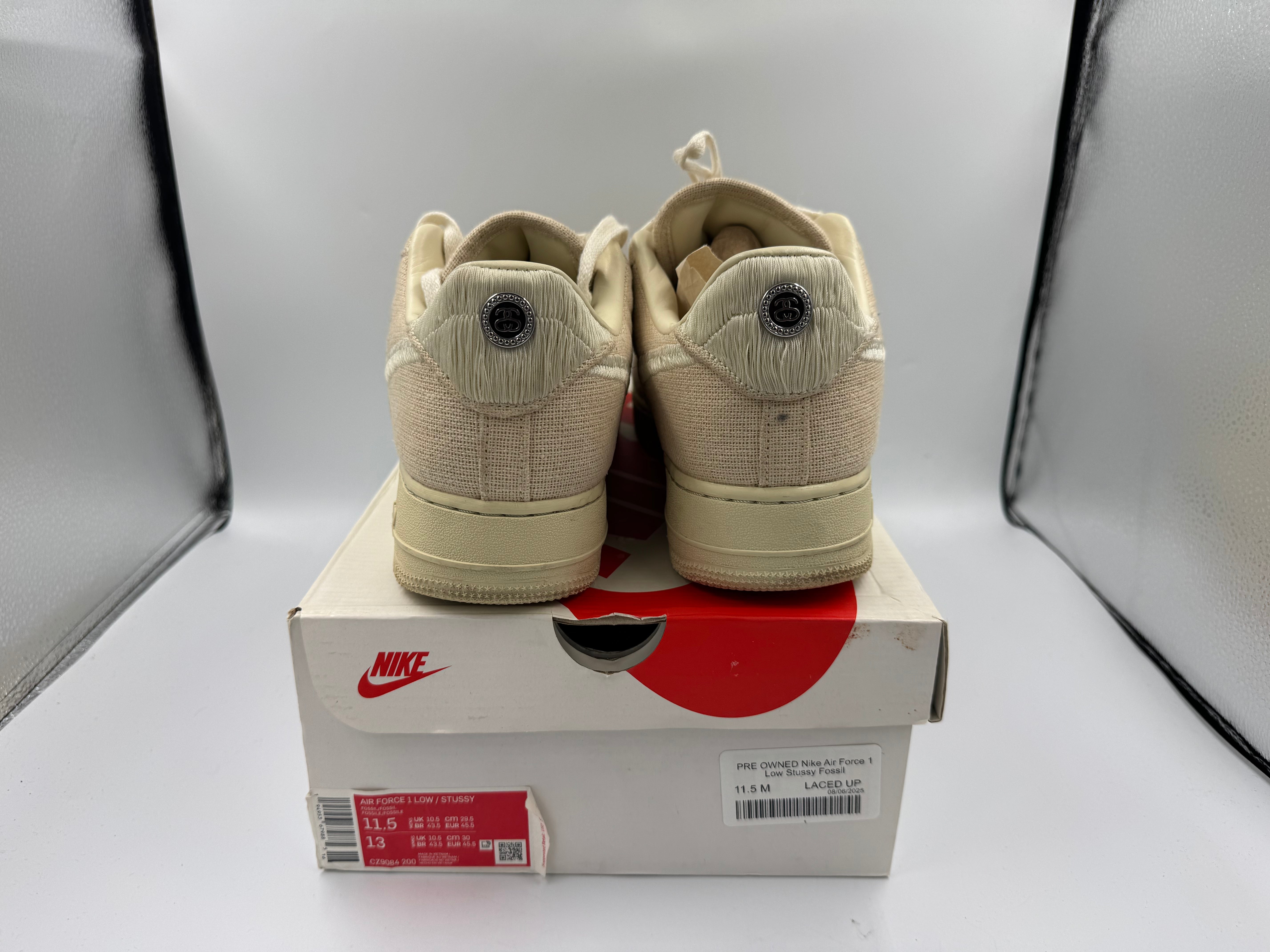PRE OWNED Nike Air Force 1 Low Stussy Fossil