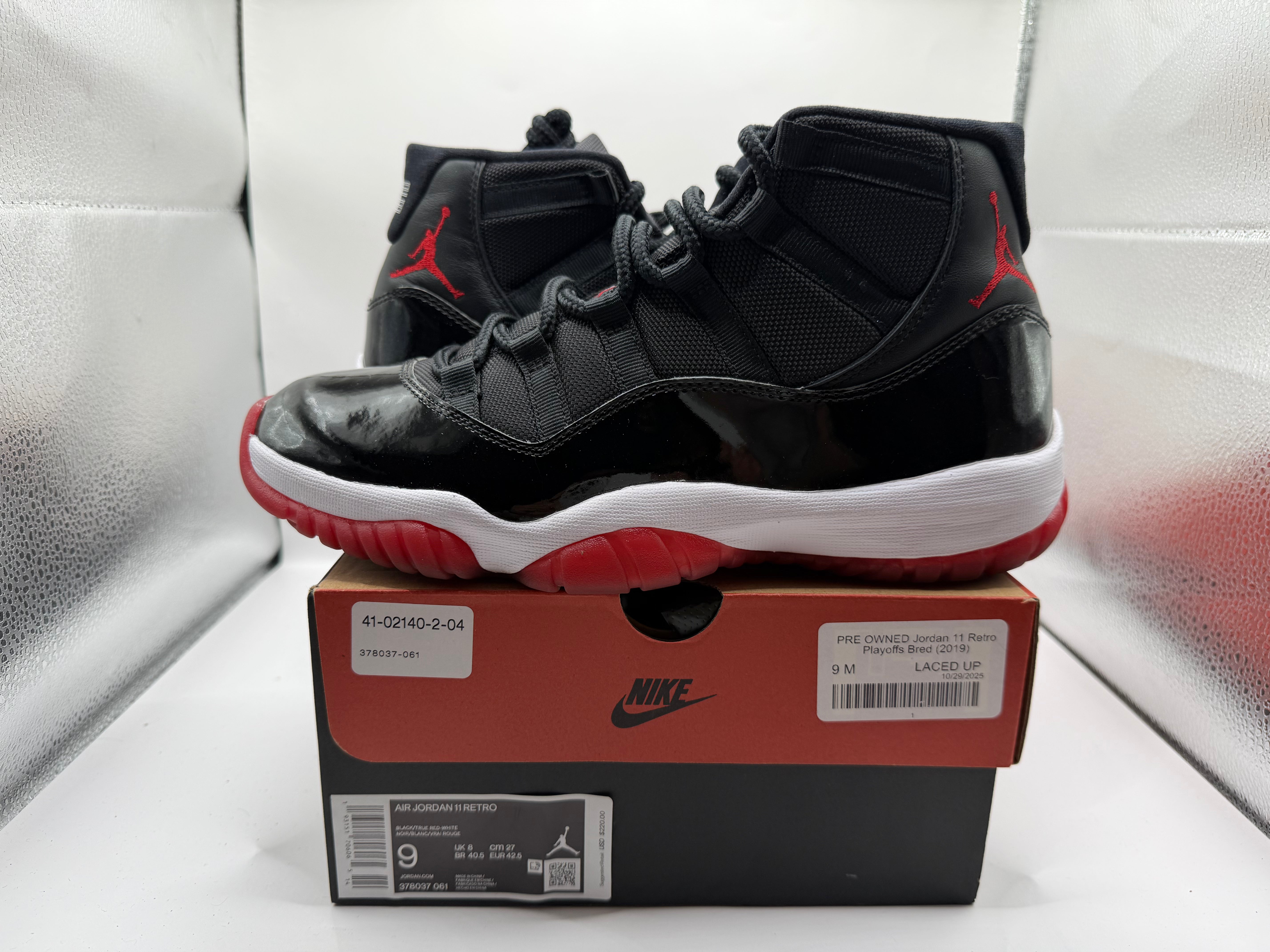 PRE OWNED Jordan 11 Retro Playoffs Bred (2019)