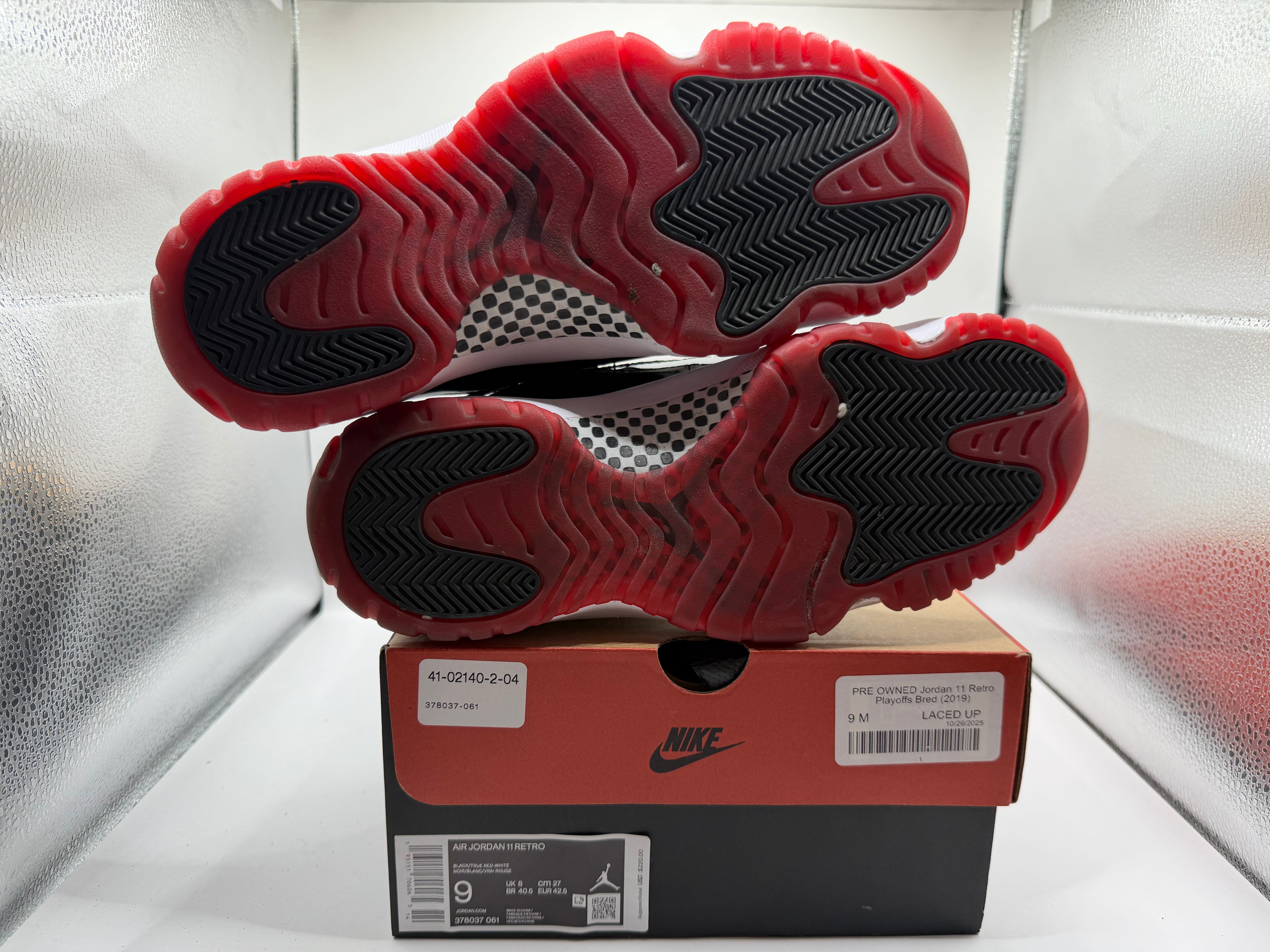 PRE OWNED Jordan 11 Retro Playoffs Bred (2019)
