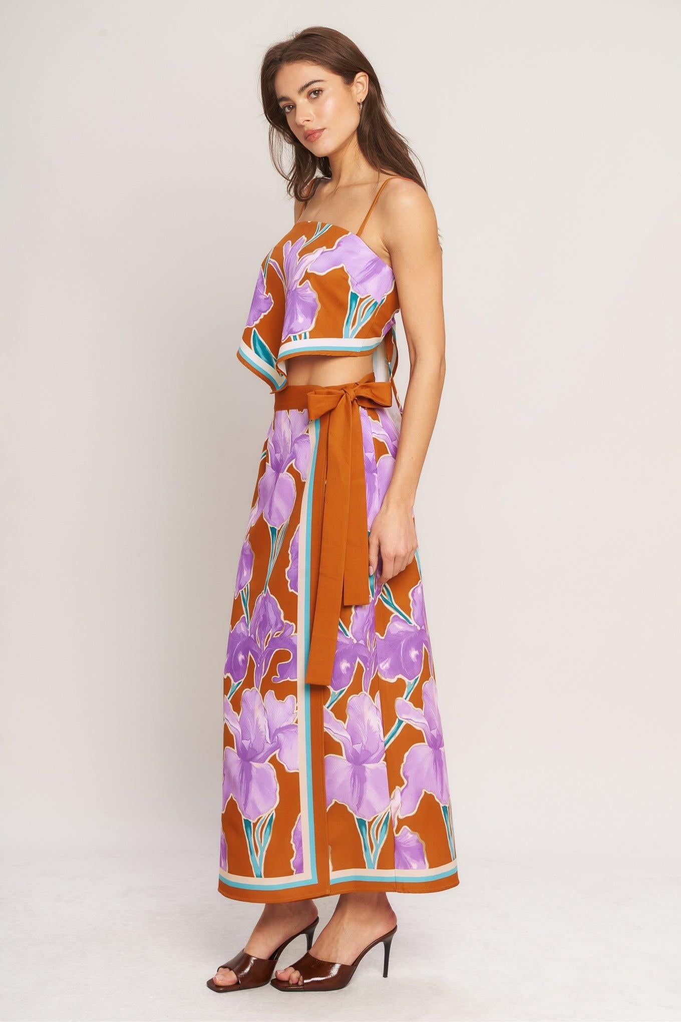 SUMMER IRIS SCARF TOP